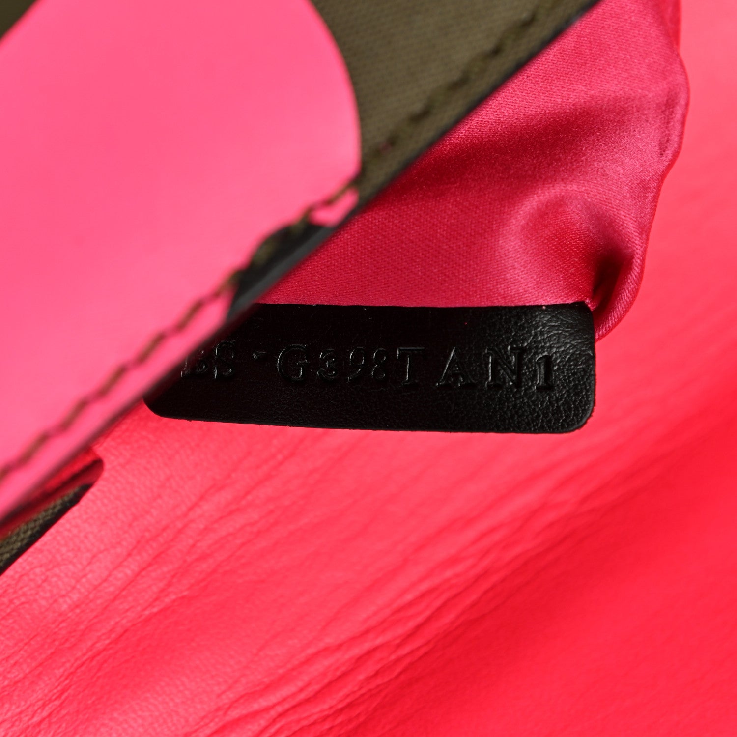 Valentino Garavani Nappa Canvas Camouflage Medium Glam Lock Rockstud Flap Fuxia Fluo 7 of 13