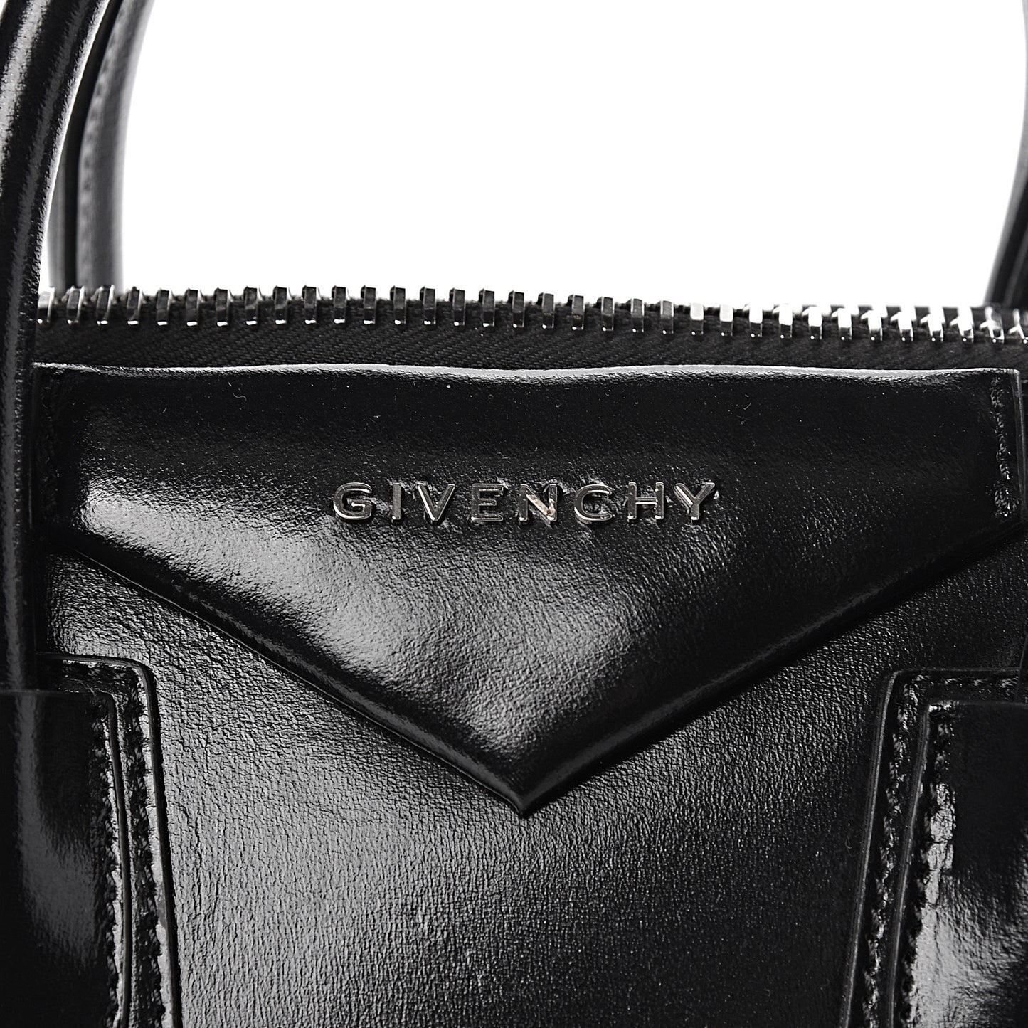 Shiny Lord Calfskin Small Antigona Black