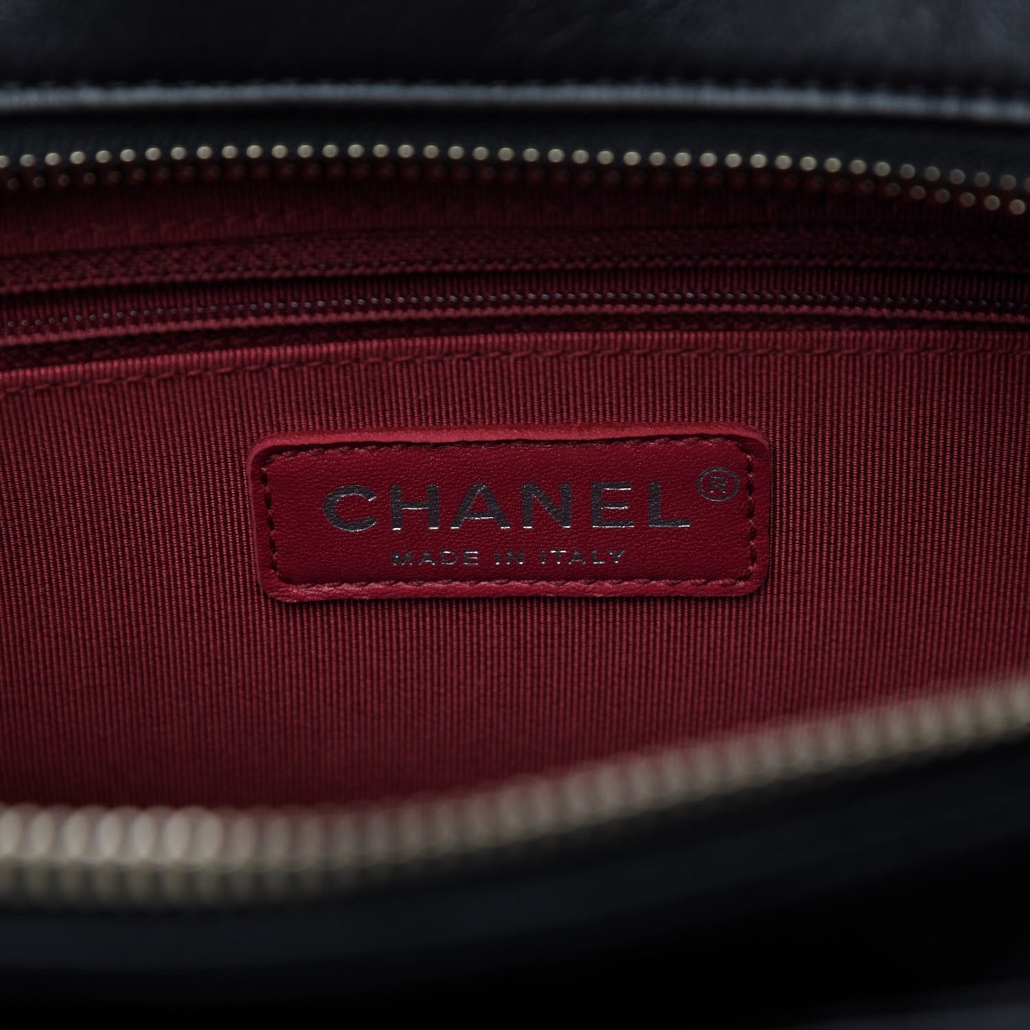 Aged Calfskin Quilted Medium Gabrielle Hobo Black