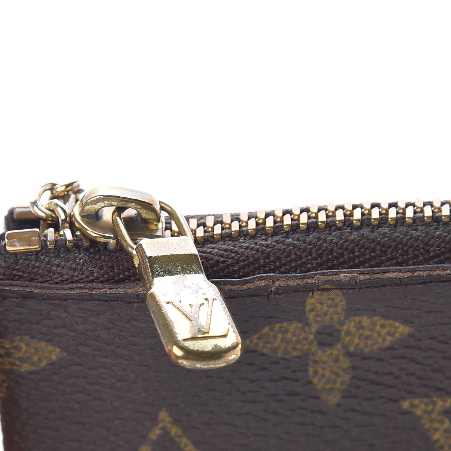 Louis Vuitton Monogram Key Pouch 7 of 8