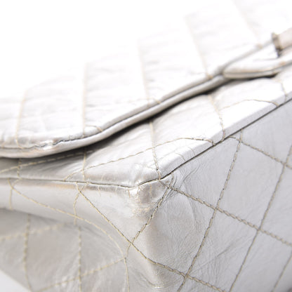 Chanel Metallic Aged Calfskin Quilted 2.55 Reissue 226 Flap Silver 13 of 17