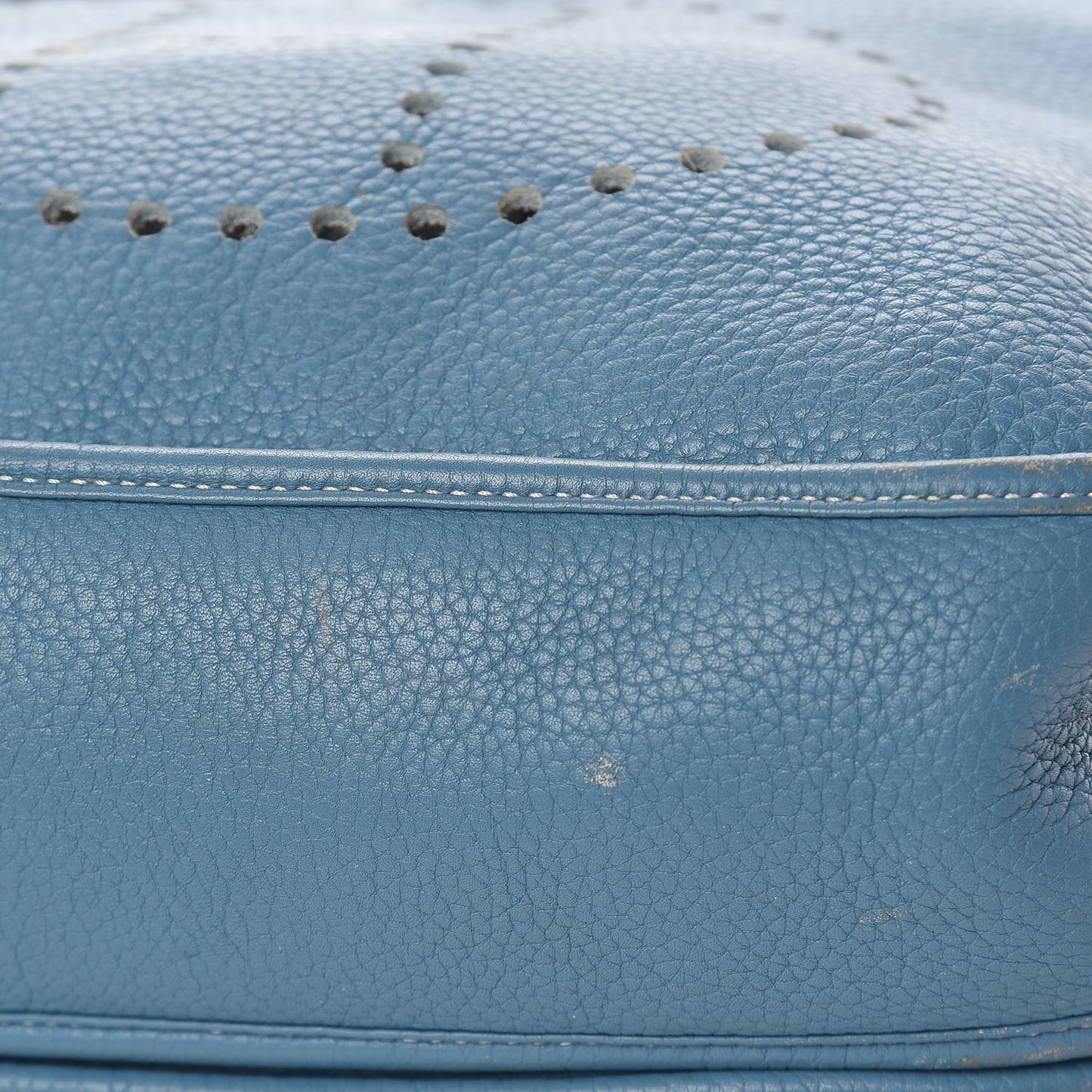 Taurillon Clemence Evelyne III GM Blue Jean