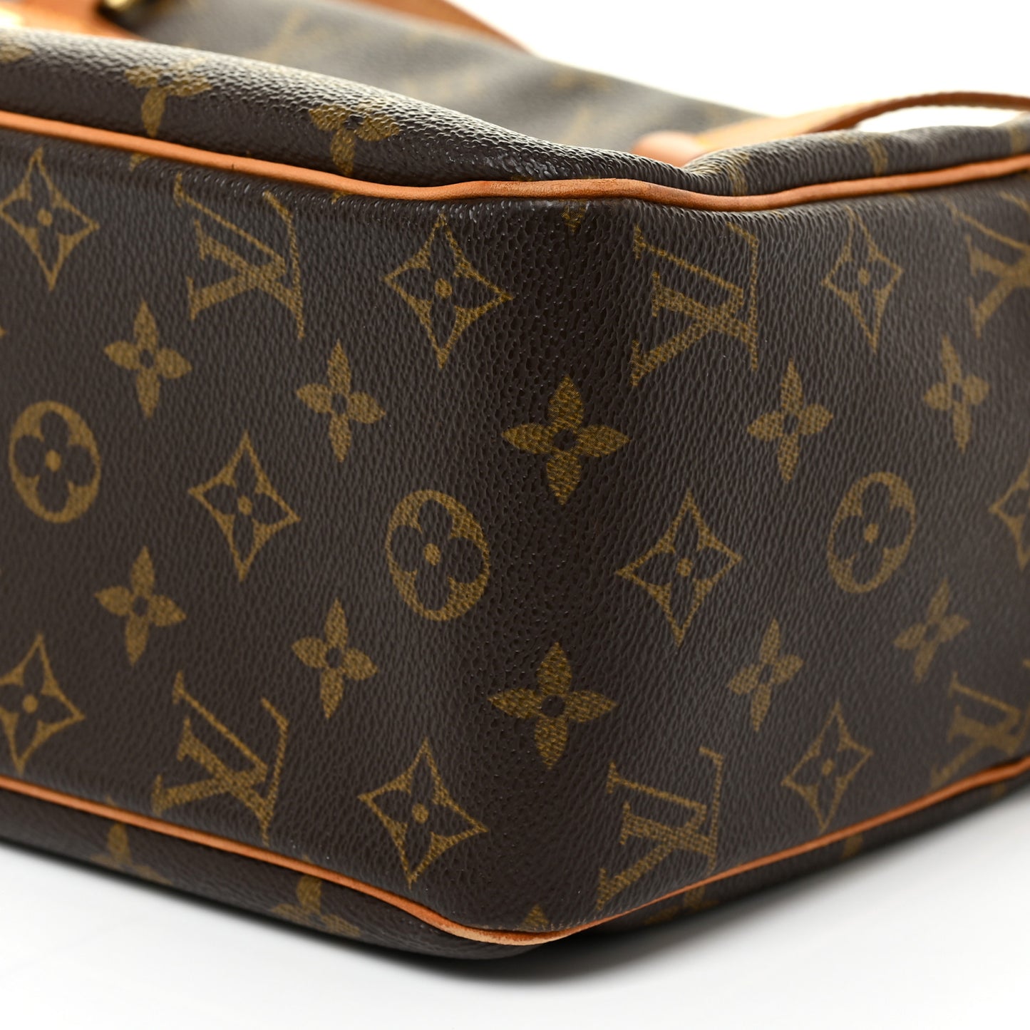 Monogram Cite GM