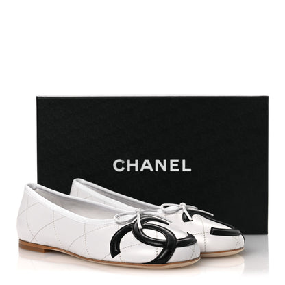 Chanel Lambskin Quilted CC Cambon Ballet Flats 37 White Black 11 of 11