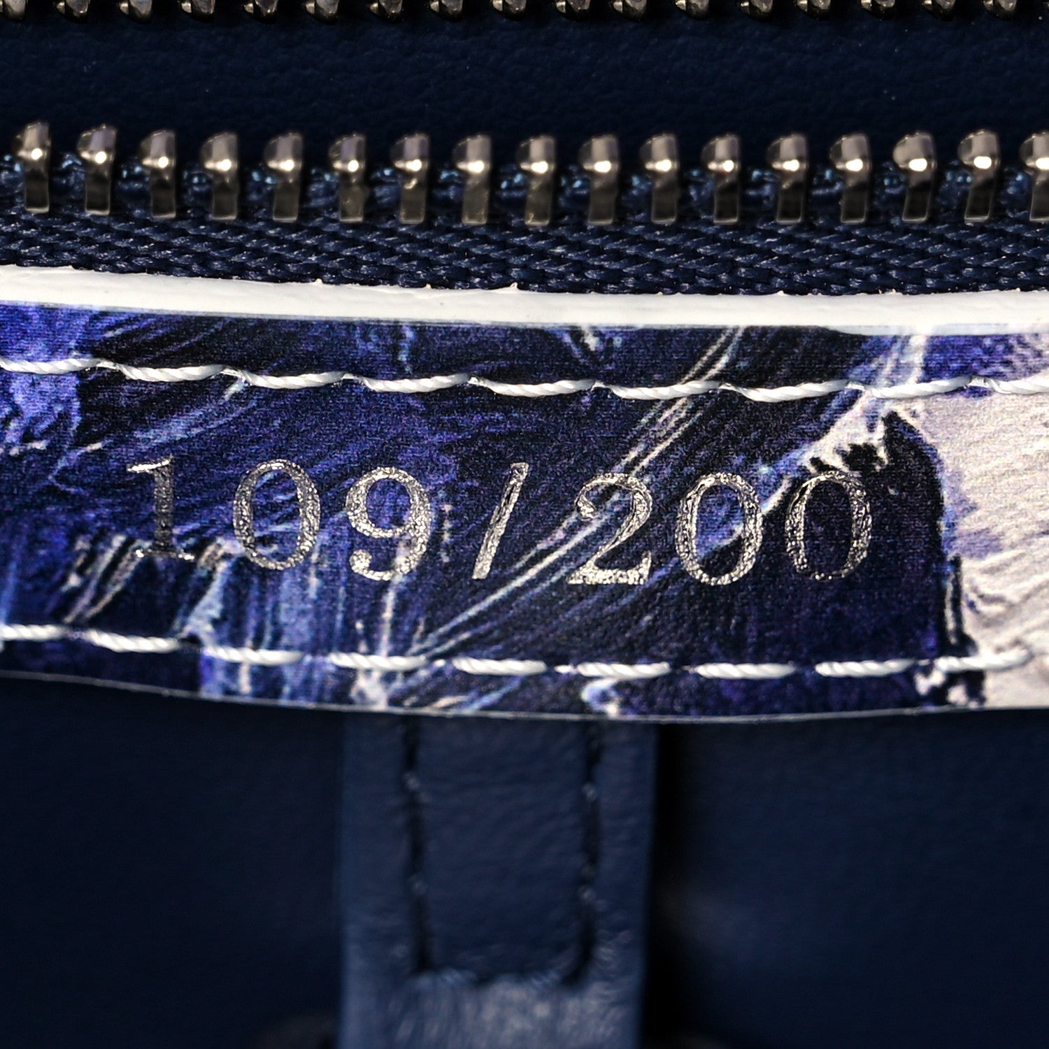 Louis Vuitton Taurillon Donna Huanca Capucines MM Blue 7 of 10