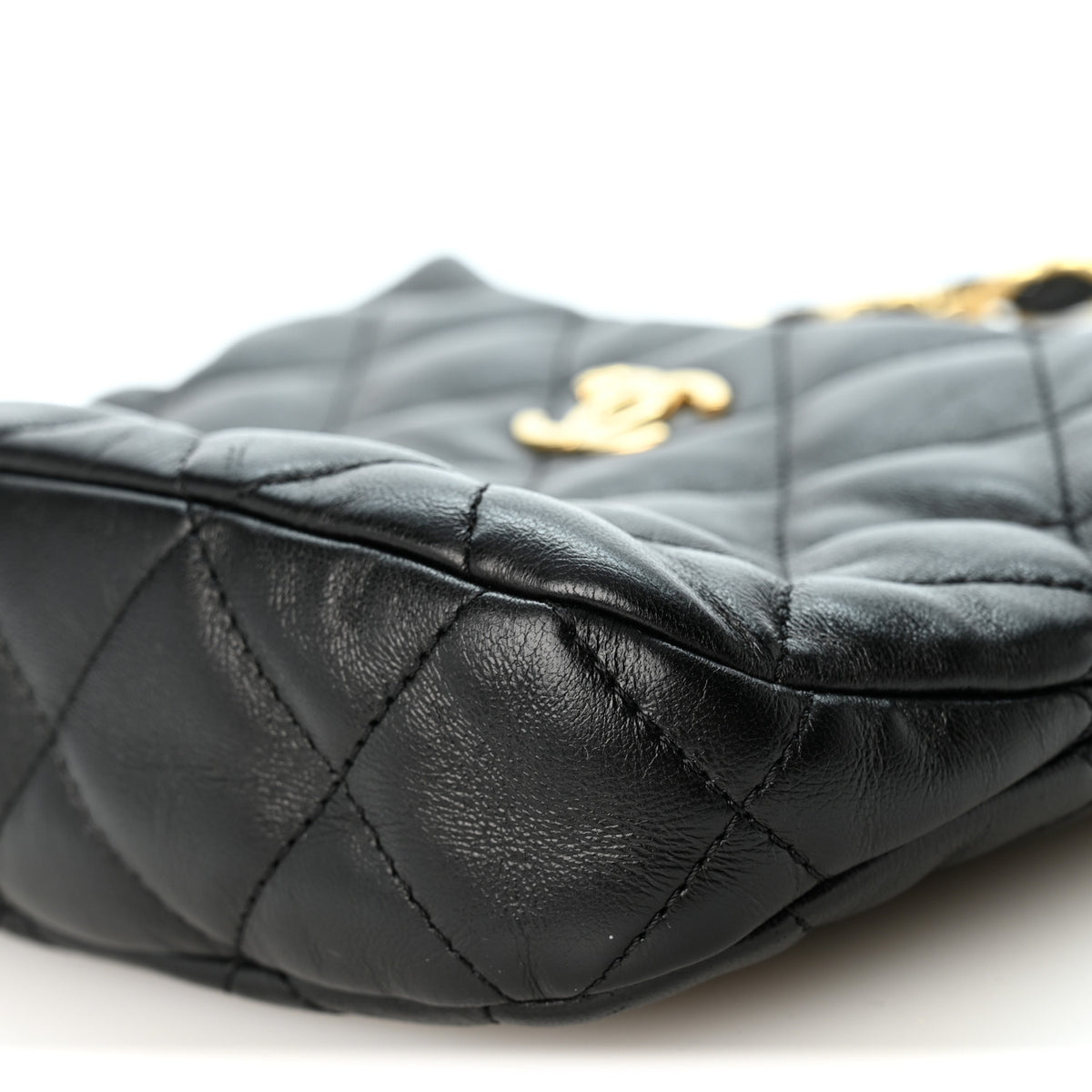 Lambskin Quilted CC Links Hobo Black
