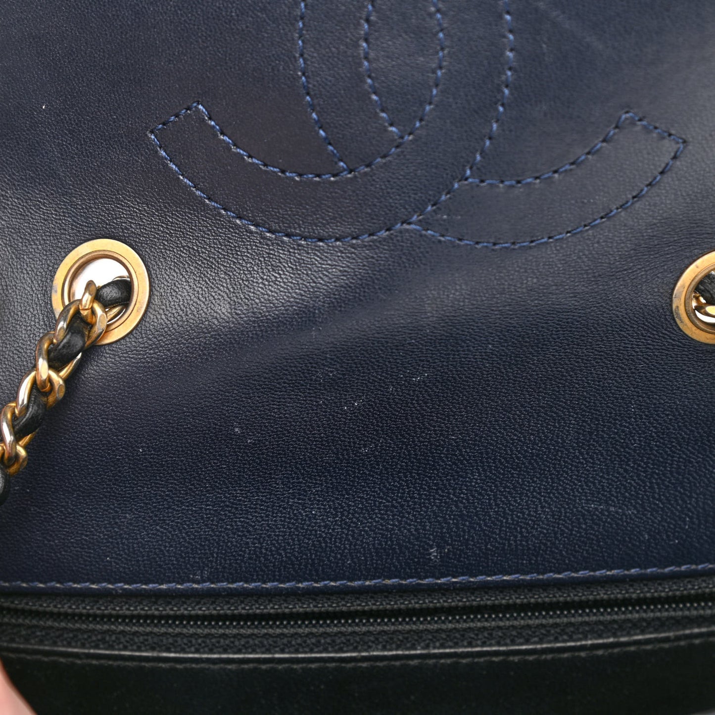 Caviar Quilted Small CC Filigree Flap Navy Black