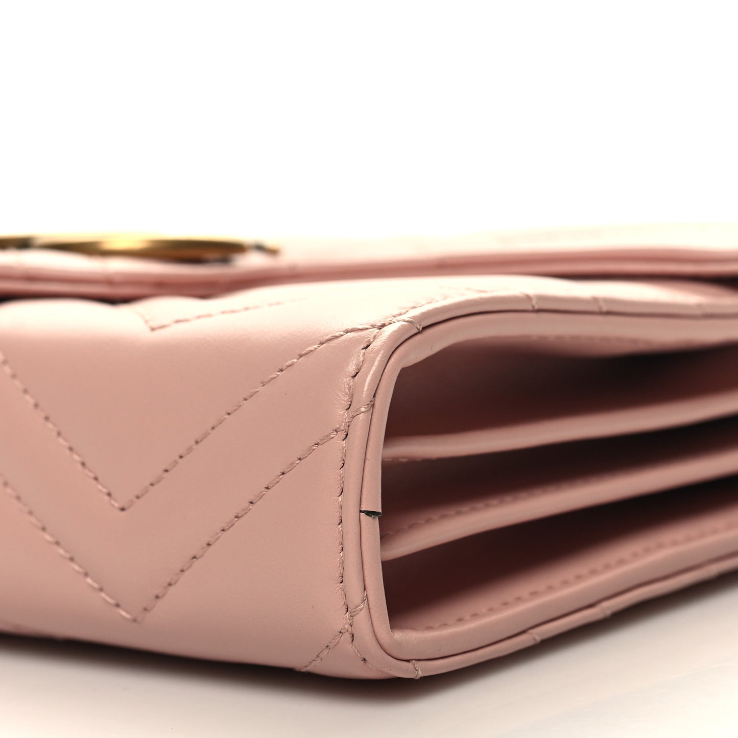 Calfskin Matelasse GG Marmont Chain Wallet Perfect Pink