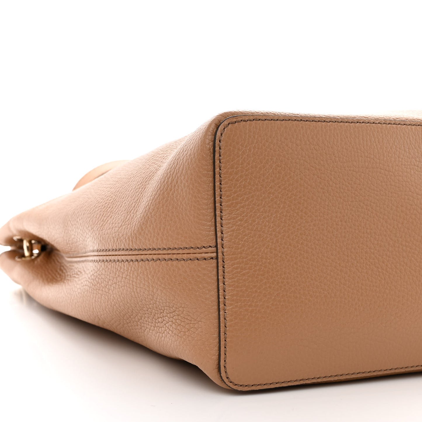 Pebbled Calfskin Large Soho Hobo Camelia