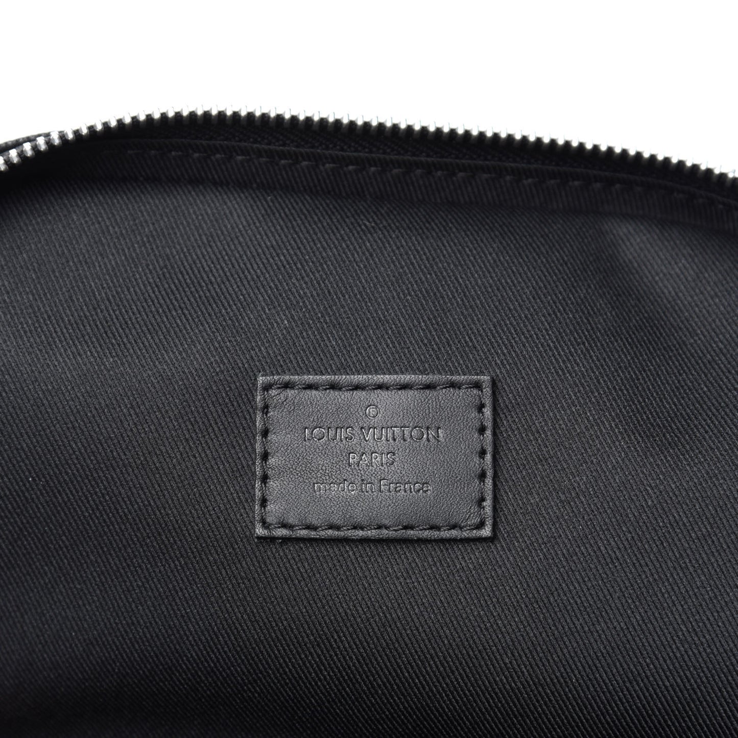 Damier Infini Avenue Sling Bag Onyx
