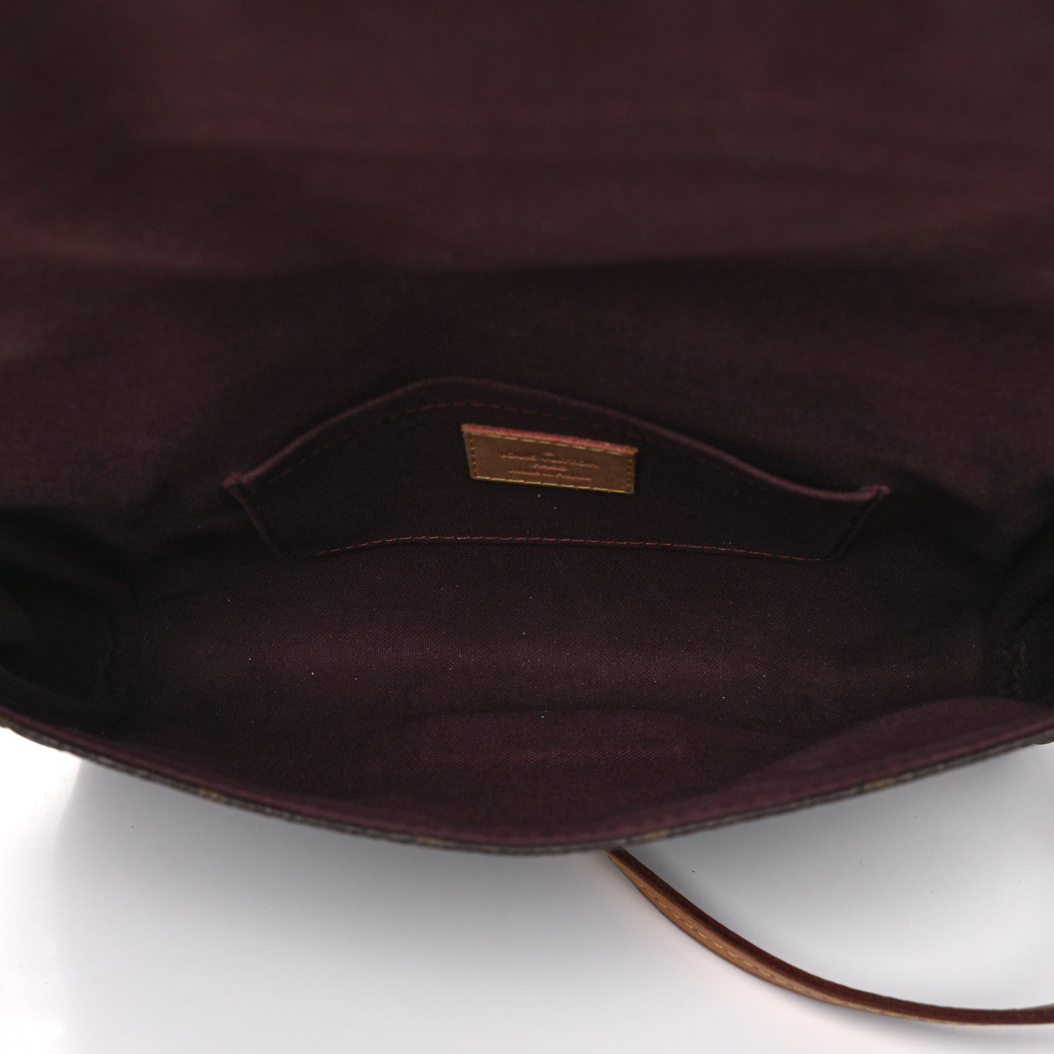 Louis Vuitton Monogram Favorite MM 4 of 8