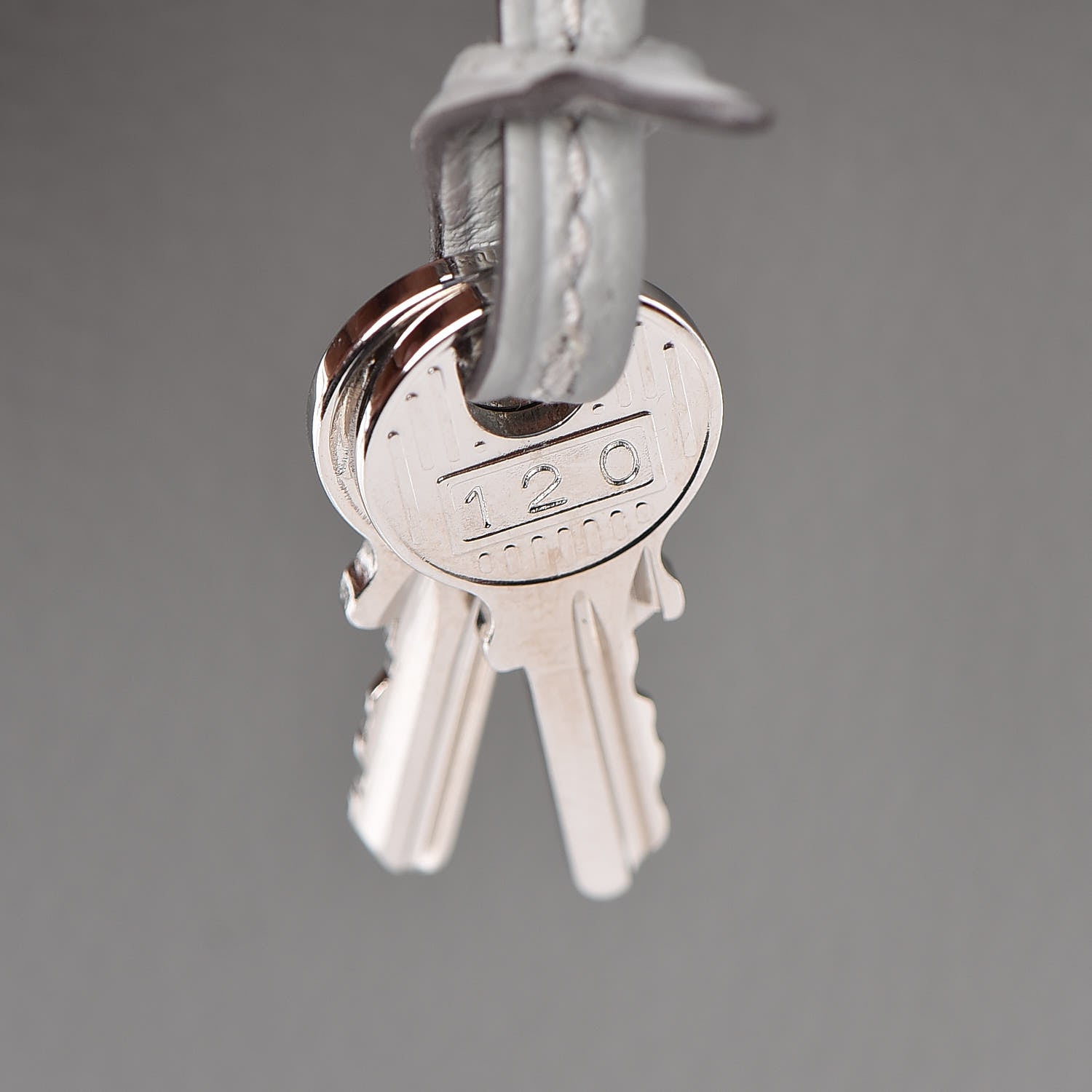 Hermes Togo Kelly Retourne 28 Gris Mouette 37 of 40