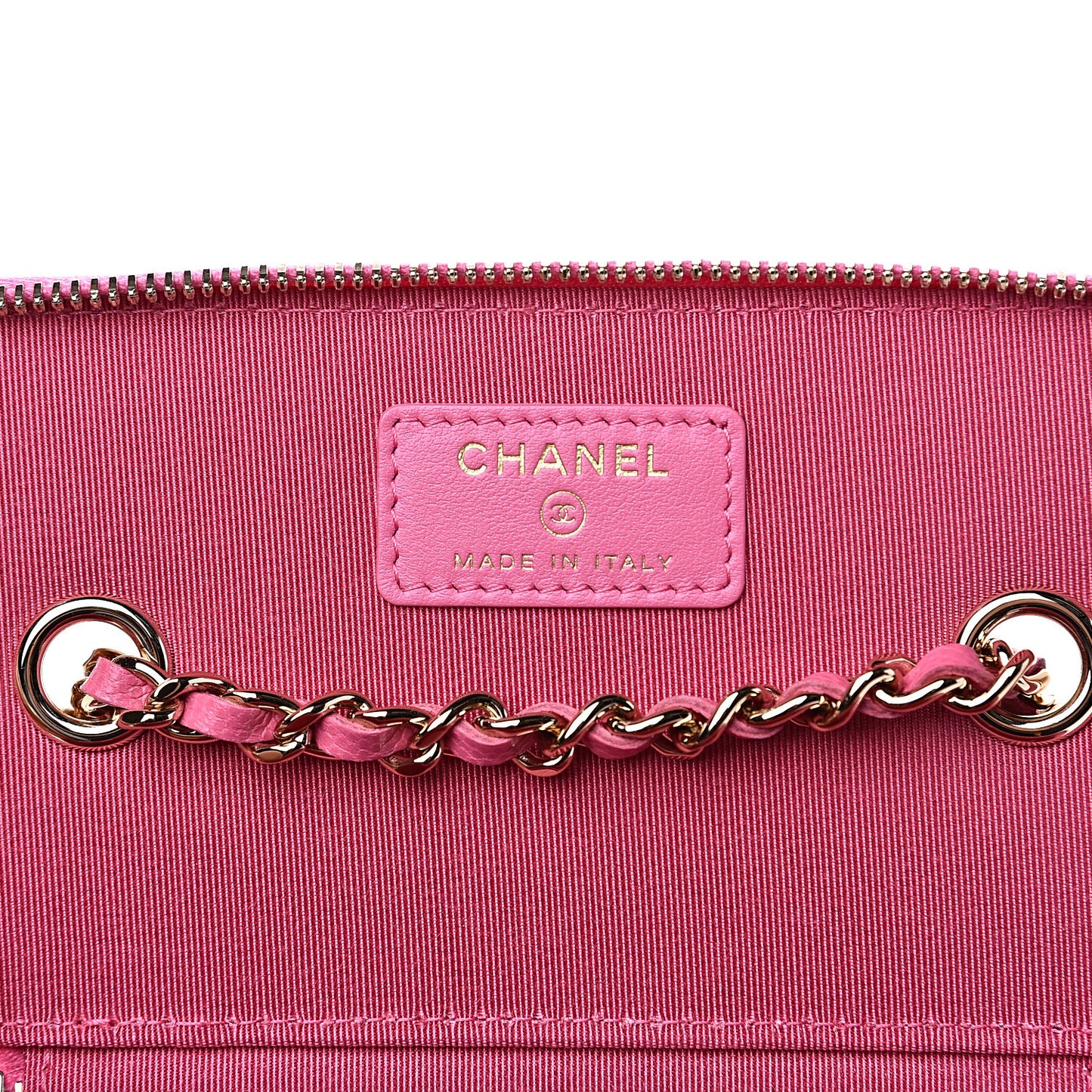 Caviar Quilted Small Vanity Case With Chain Pink
