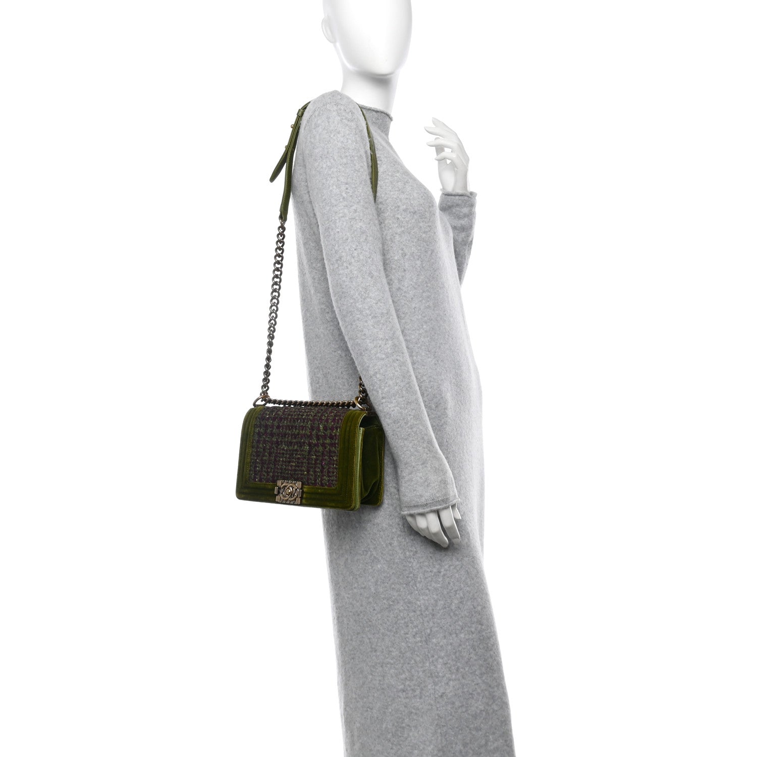 Chanel Velvet Tweed Medium Boy Flap Green 2 of 10