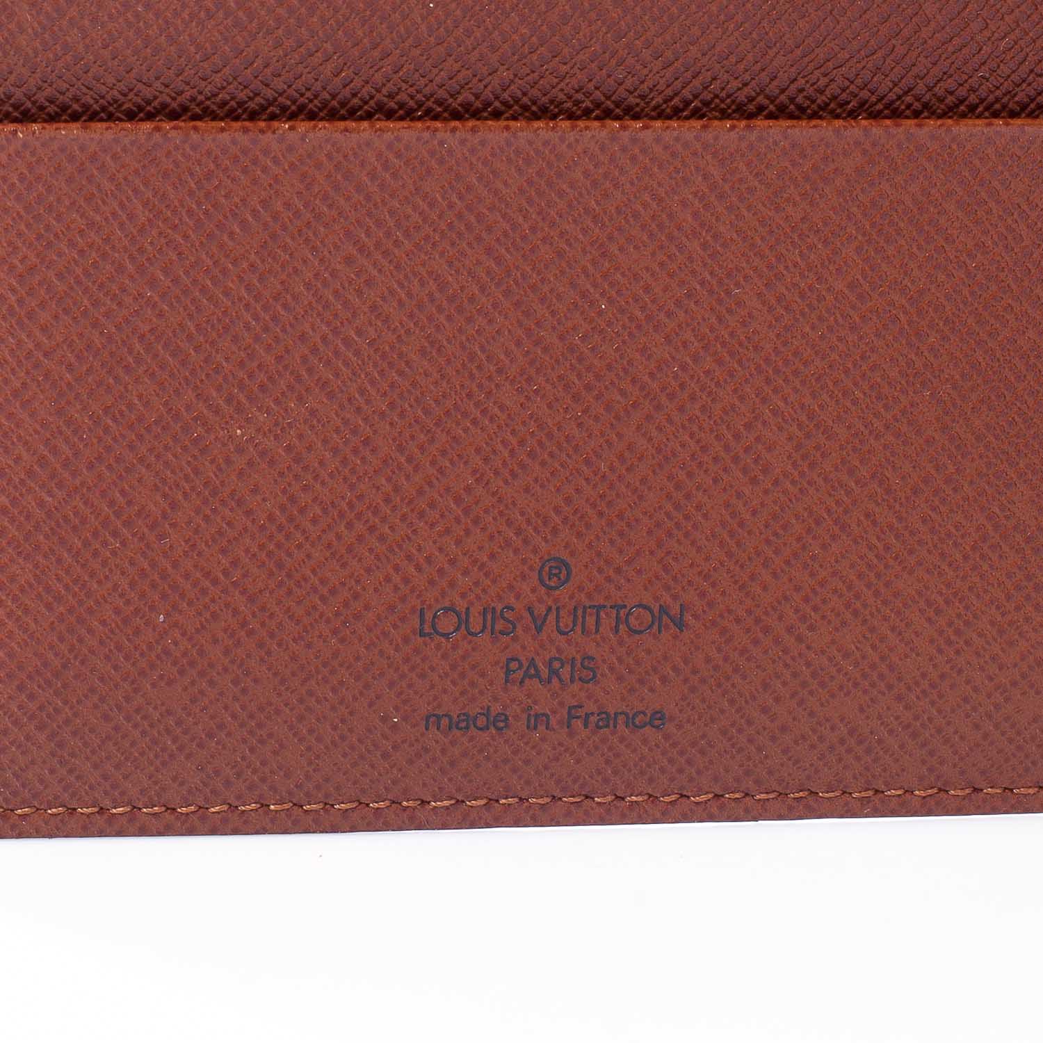 Louis Vuitton Monogram Medium Ring Agenda 4 of 7