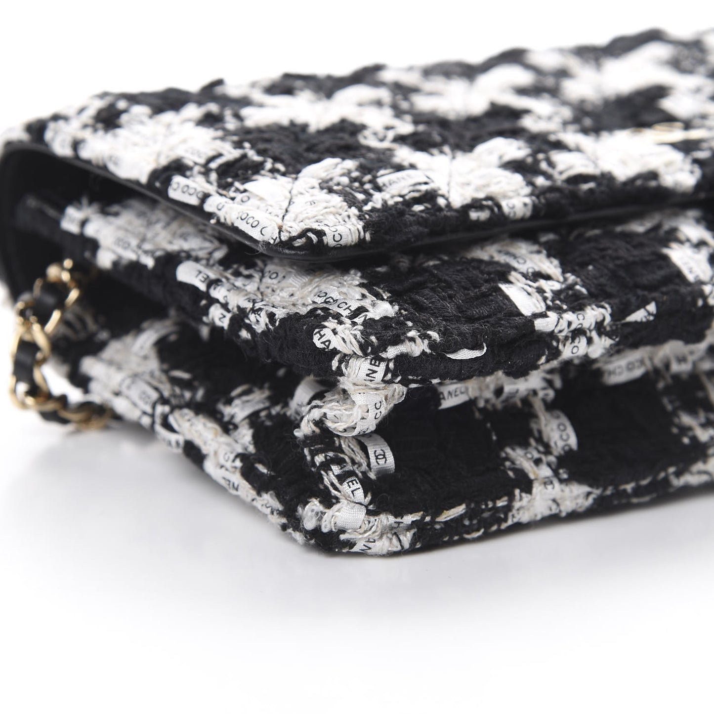 Tweed Quilted Wallet On Chain WOC Black Ecru White