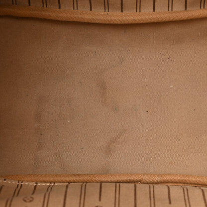 Louis Vuitton Monogram Neverfull MM 11 of 20