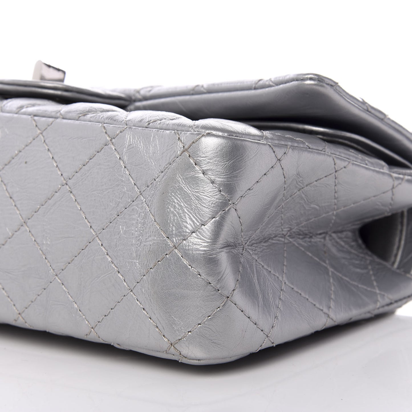Metallic Aged Calfskin 2.55 Reissue 225 Flap Silver