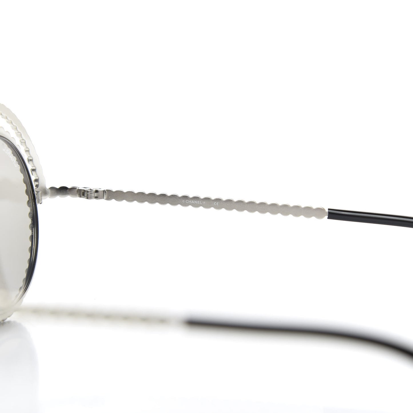Pearl Round Sunglasses 71139 Silver