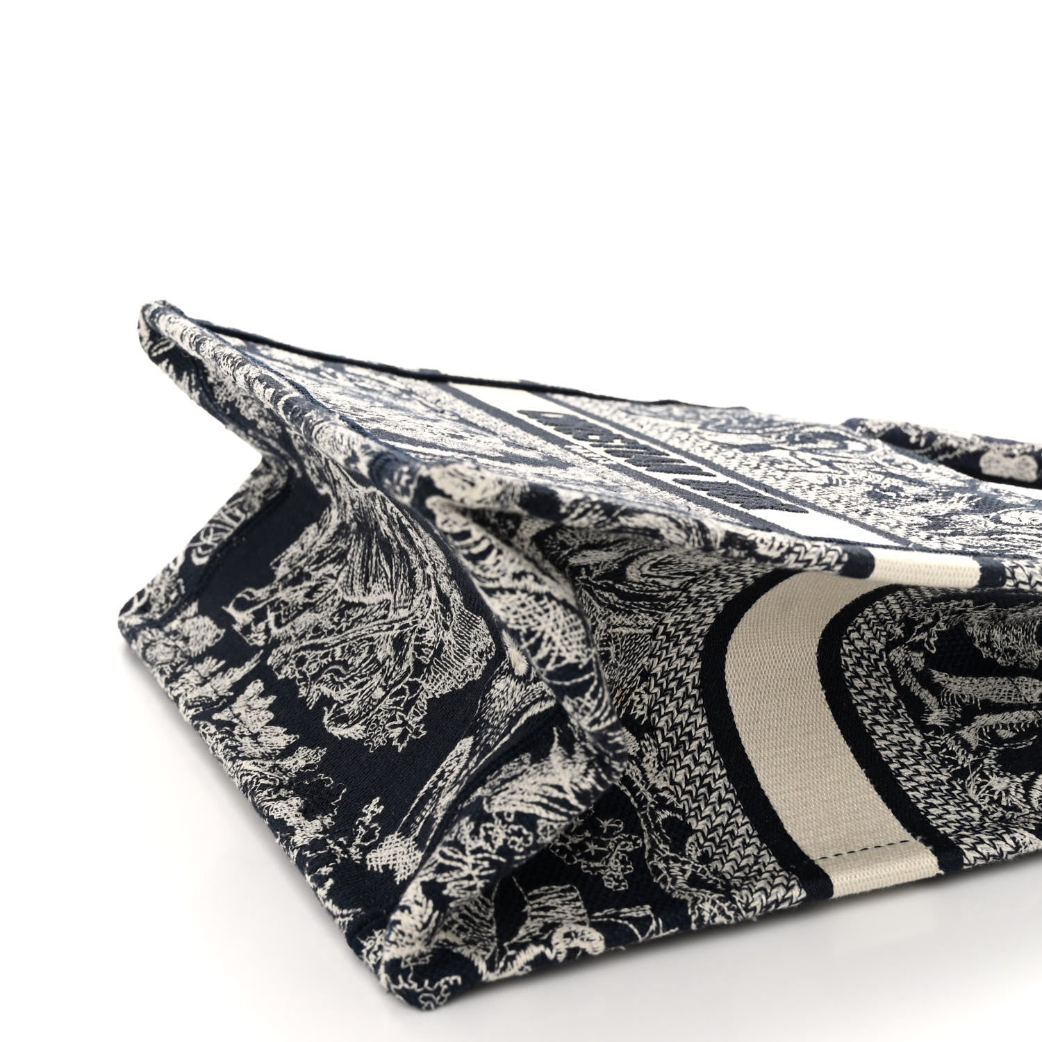 Christian Dior Canvas Embroidered Small Dioriviera Toile De Jouy Book Tote Blue 10 of 12