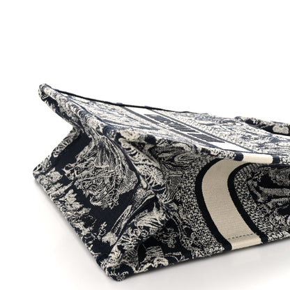 Christian Dior Canvas Embroidered Small Dioriviera Toile De Jouy Book Tote Blue 10 of 12