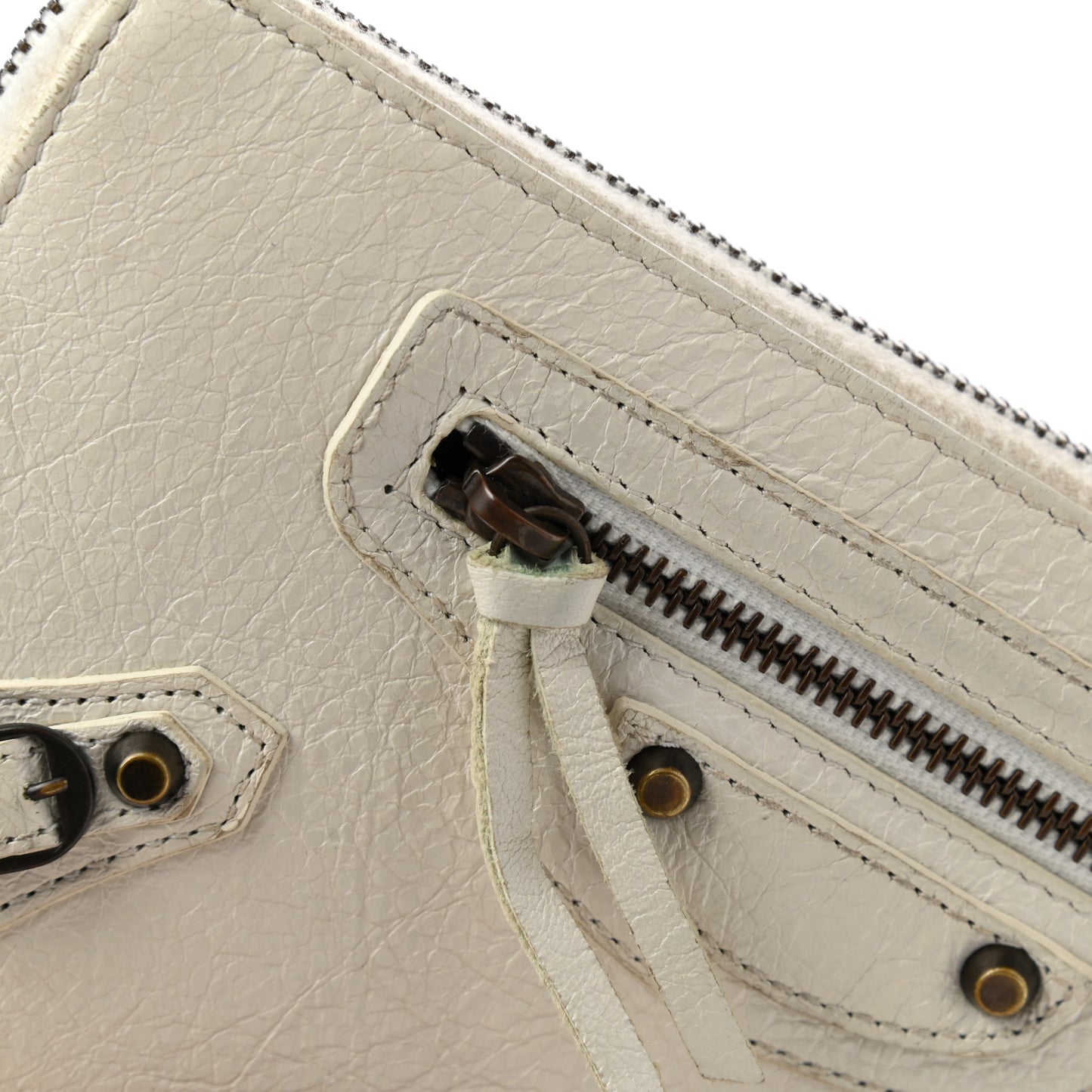 Agneau Classic Hardware Continental Zip Around Wallet White