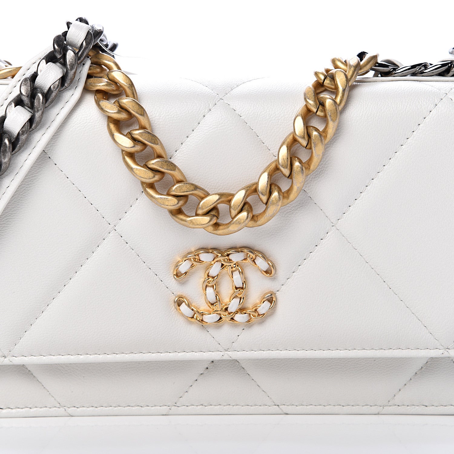 Chanel Goatskin Quilted 19 Wallet On Chain WOC White 8 of 12