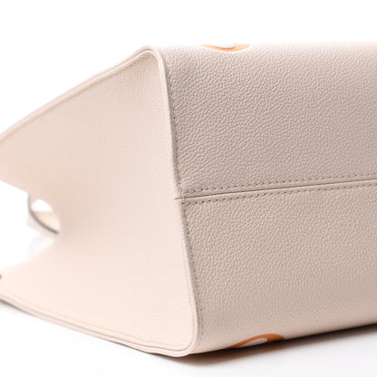 Louis Vuitton Empreinte Monogram Giant By The Pool Onthego MM Cream Saffron 6 of 10