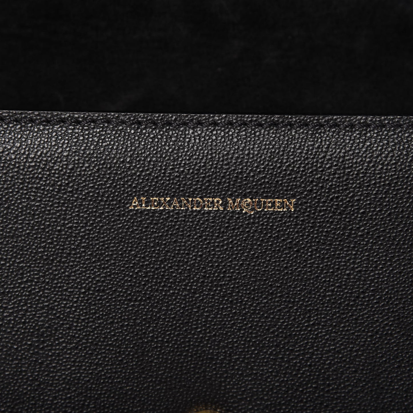 Grained Calfskin Small Insignia Flap Black