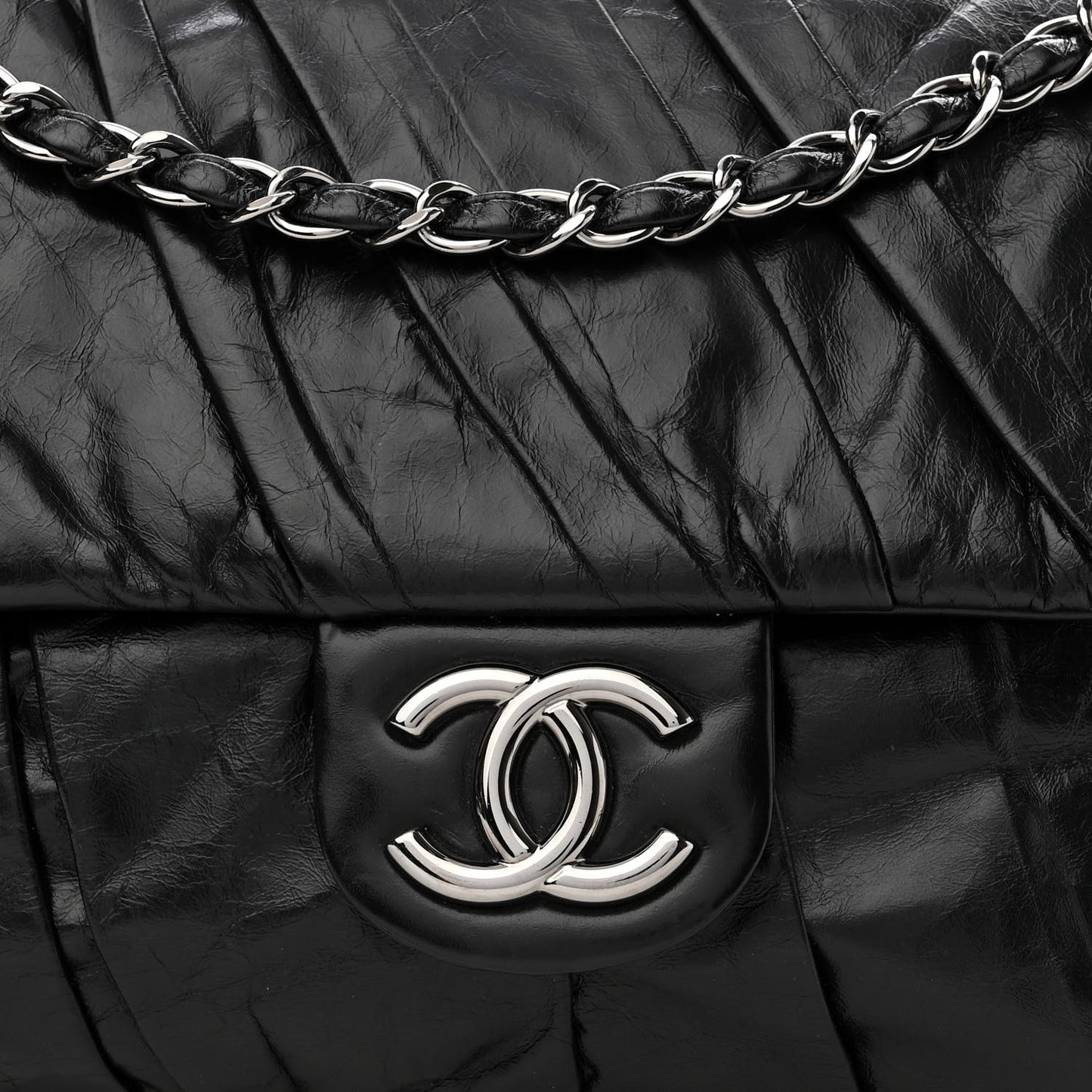 Glazed Calfskin Twisted Maxi Flap Black