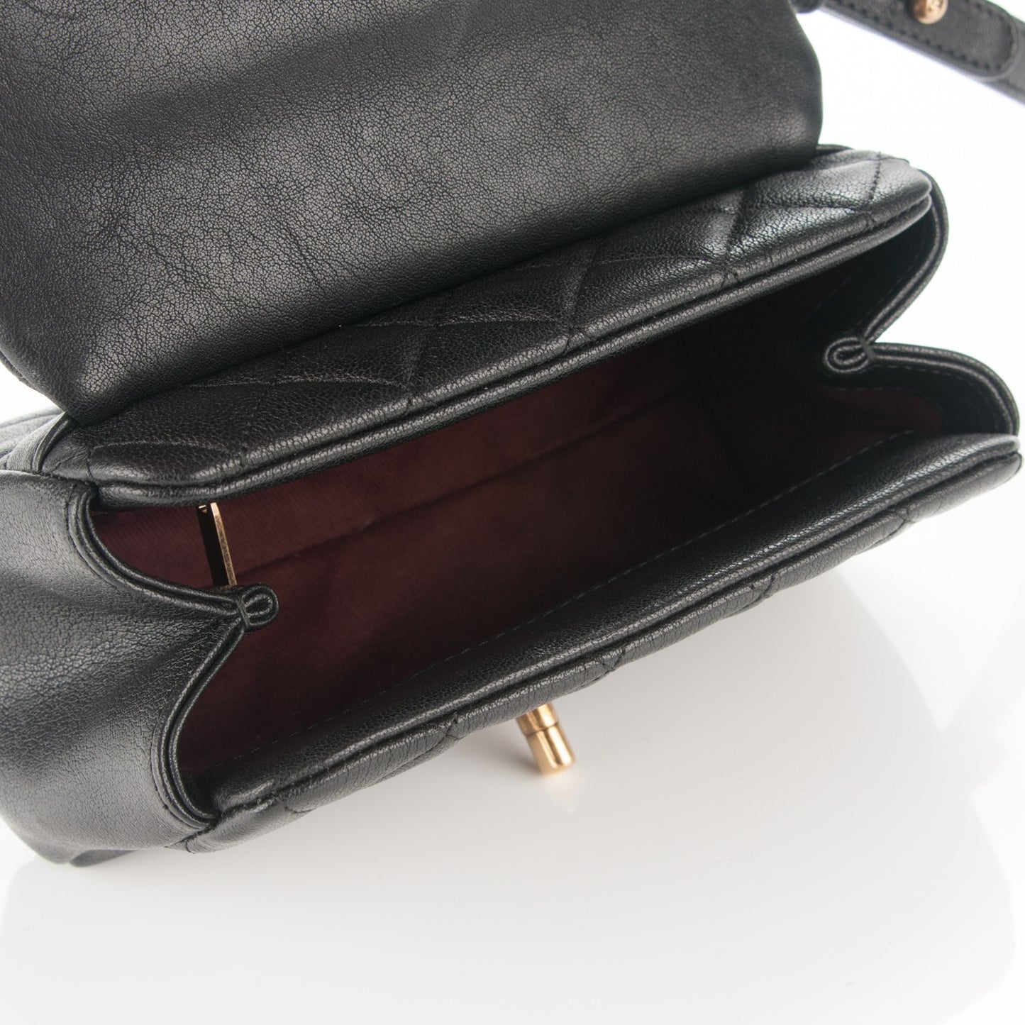 Shiny Sheepskin Quilted Mini Trapezio Flap Black