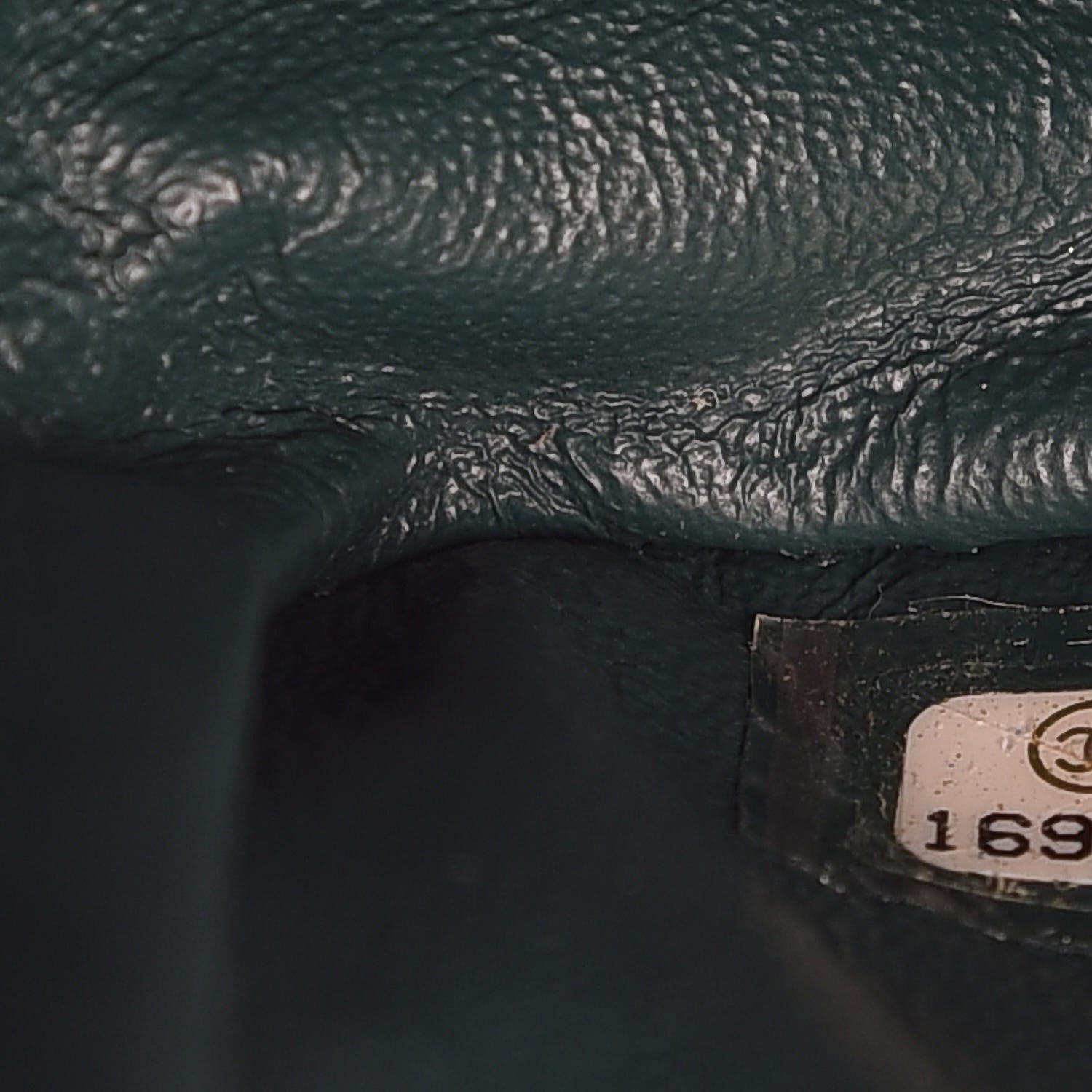 Chanel Aged Calfskin Quilted 2.55 Reissue 226 Flap Green 7 of 13
