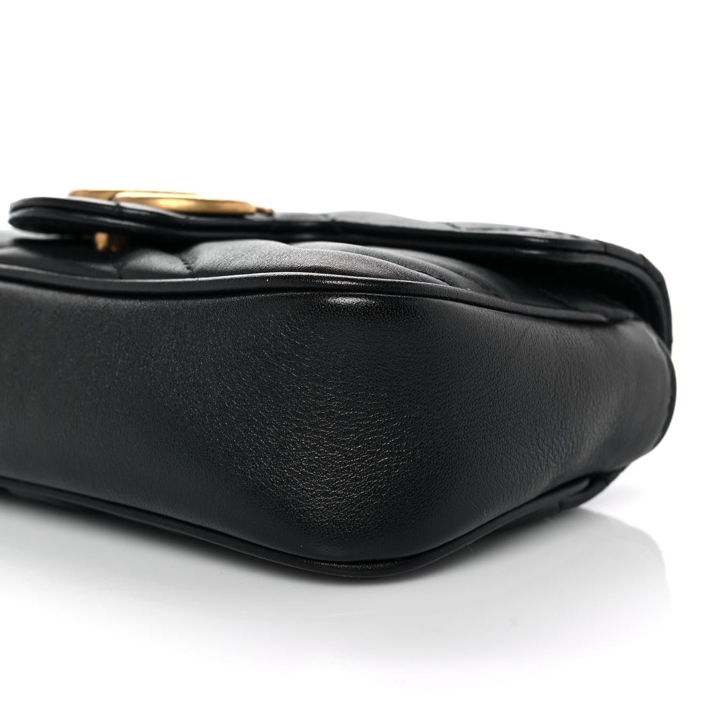 Calfskin Matelasse Super Mini GG Marmont Shoulder Bag Black