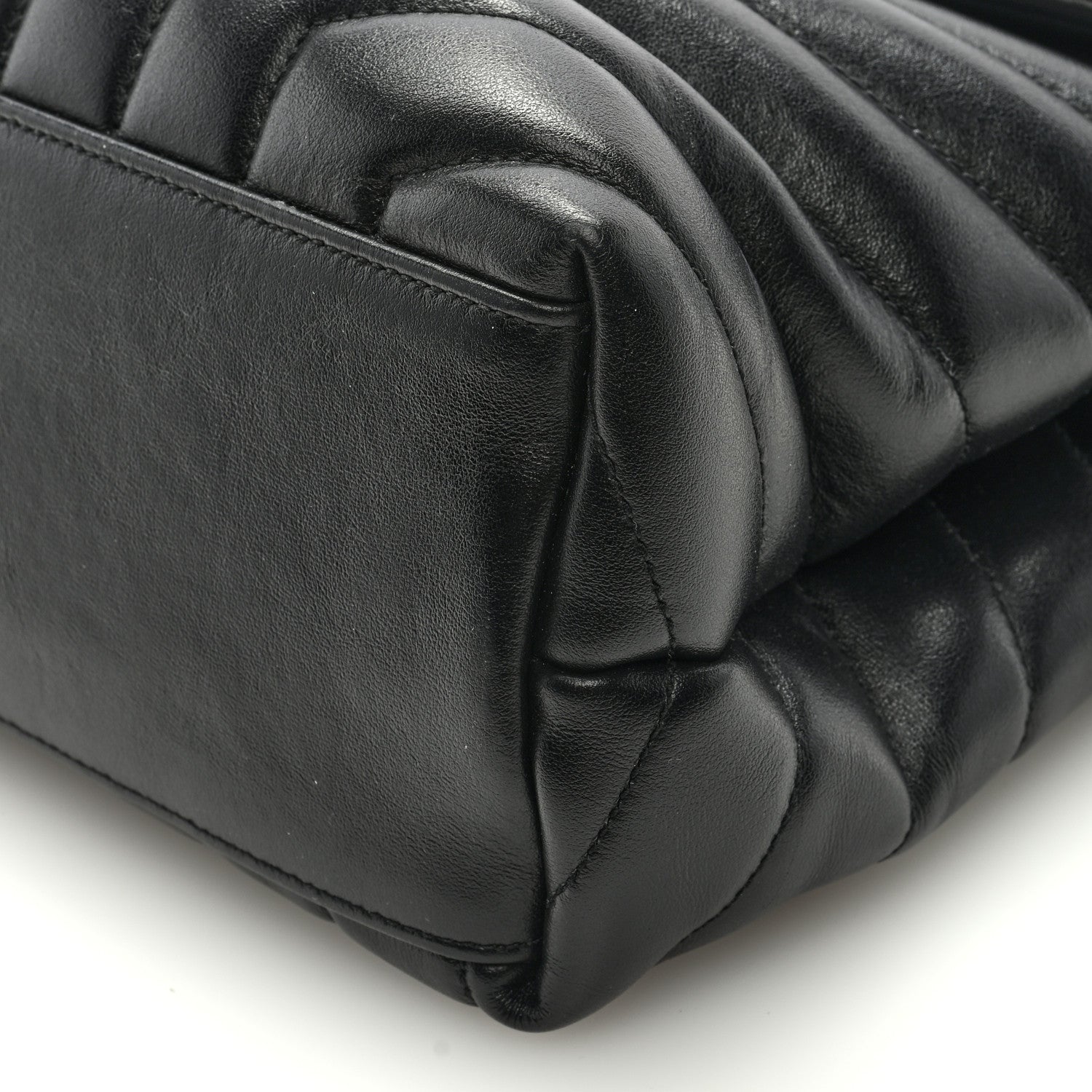 Saint Laurent Calfskin Y Quilted Monogram Medium Loulou Chain Satchel Black 8 of 8
