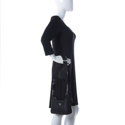 Prada Nylon Re-Edition 2005 Shoulder Bag Black 2 of 14