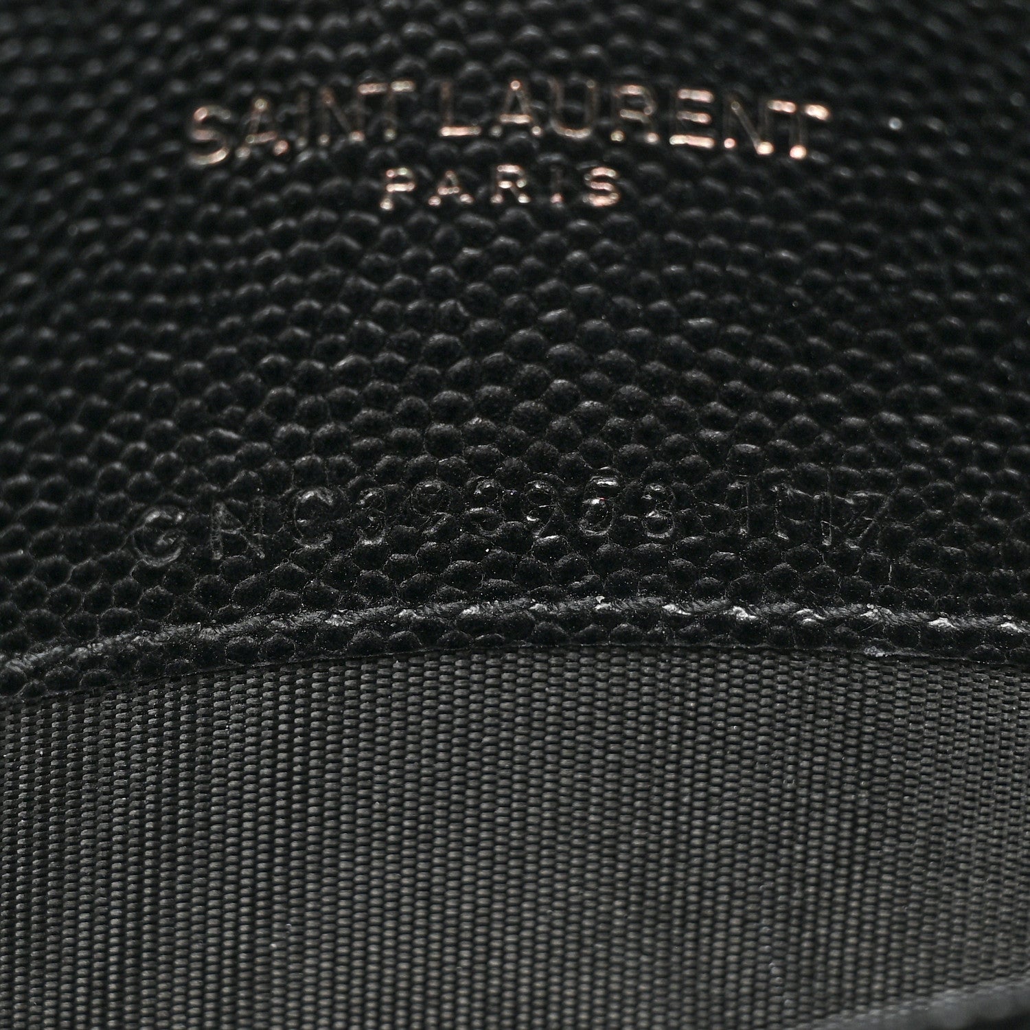 Saint Laurent Grain De Poudre Matelasse Chevron Monogram Monochrome Envelope Chain Wallet Black 8 of 16