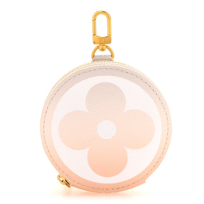 Louis Vuitton Monogram Giant By The Pool Multi Pochette Accessories Round Coin Purse Brume 1 of 7