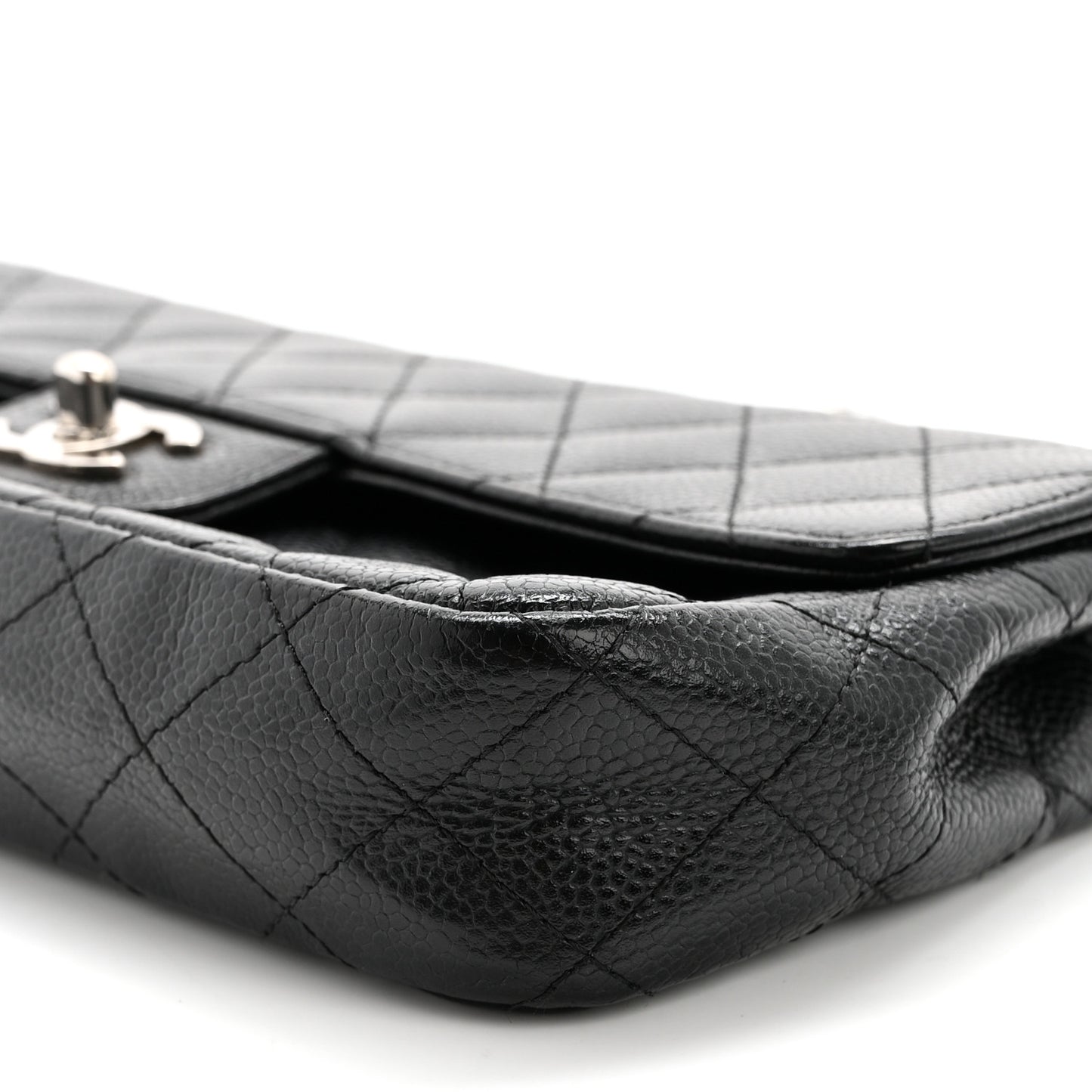 Caviar Quilted East West Flap Black