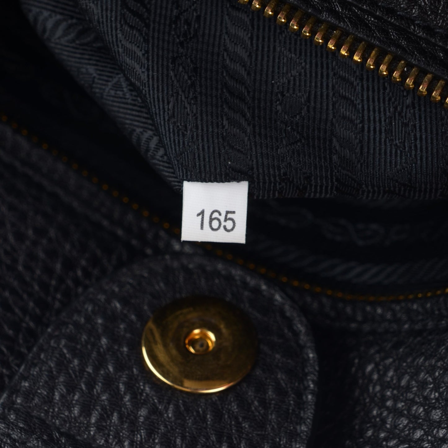 Vitello Daino Tote Nero Black