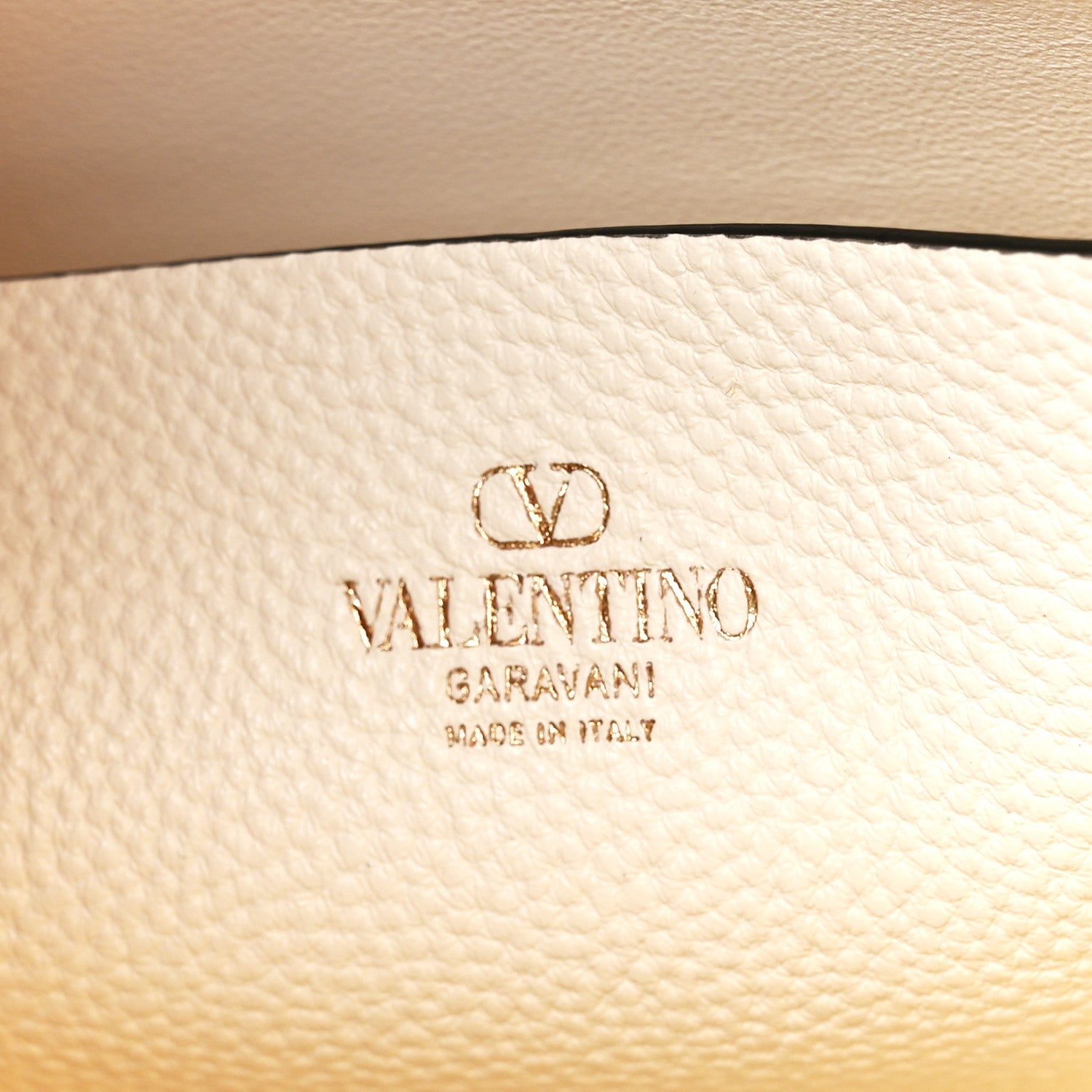Valentino Garavani Grainy Calfskin Rockstud Flip-Lock Hobo Bag Ivory 6 of 10