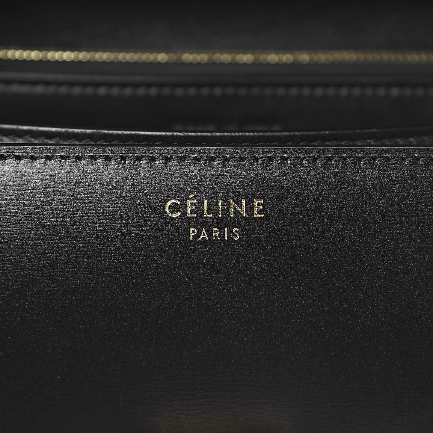 Box Calfskin Medium Classic Box Flap Bag Black