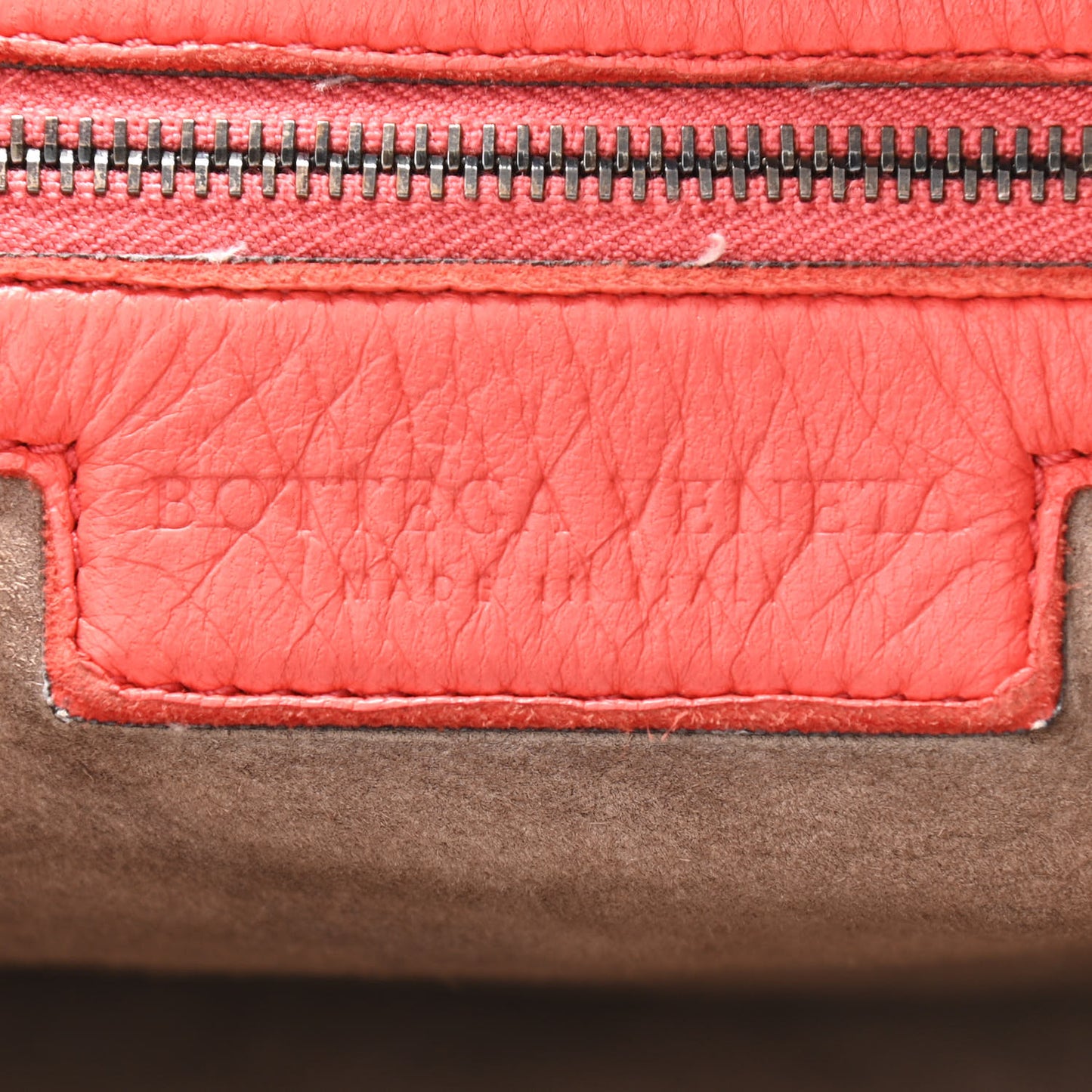 Nappa Intrecciato Large Veneta Hobo Magma