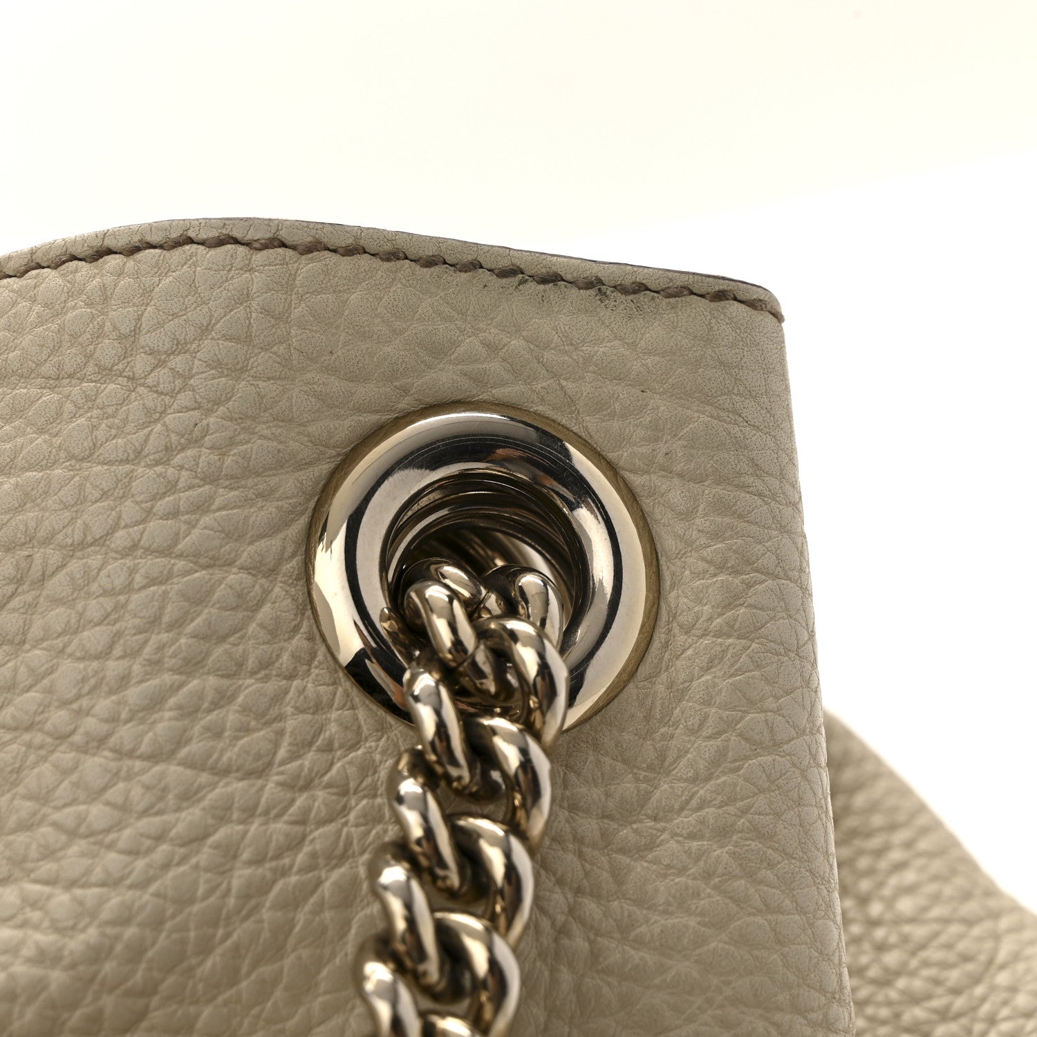 Gucci Pebbled Calfskin Medium Soho Chain Shoulder Bag Off White 13 of 17