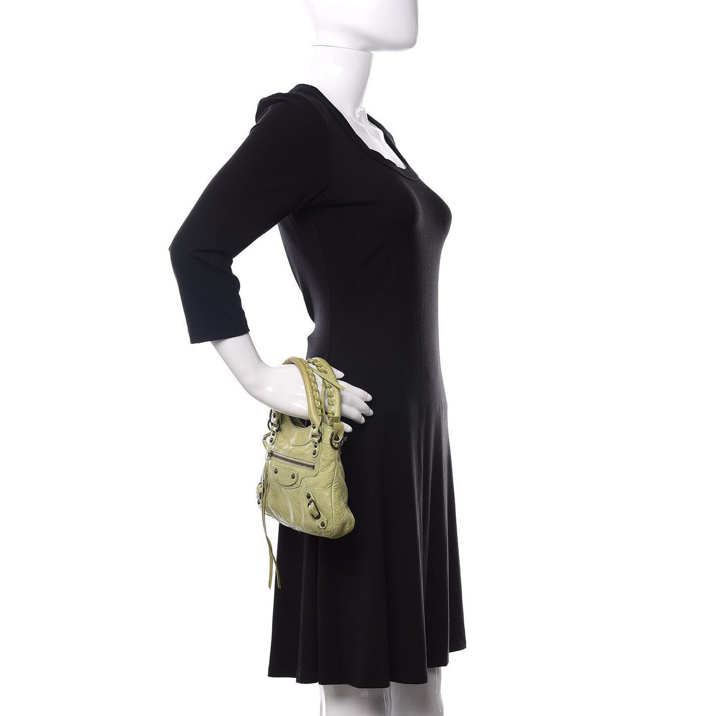 Chevre Mini Classique Light Olive