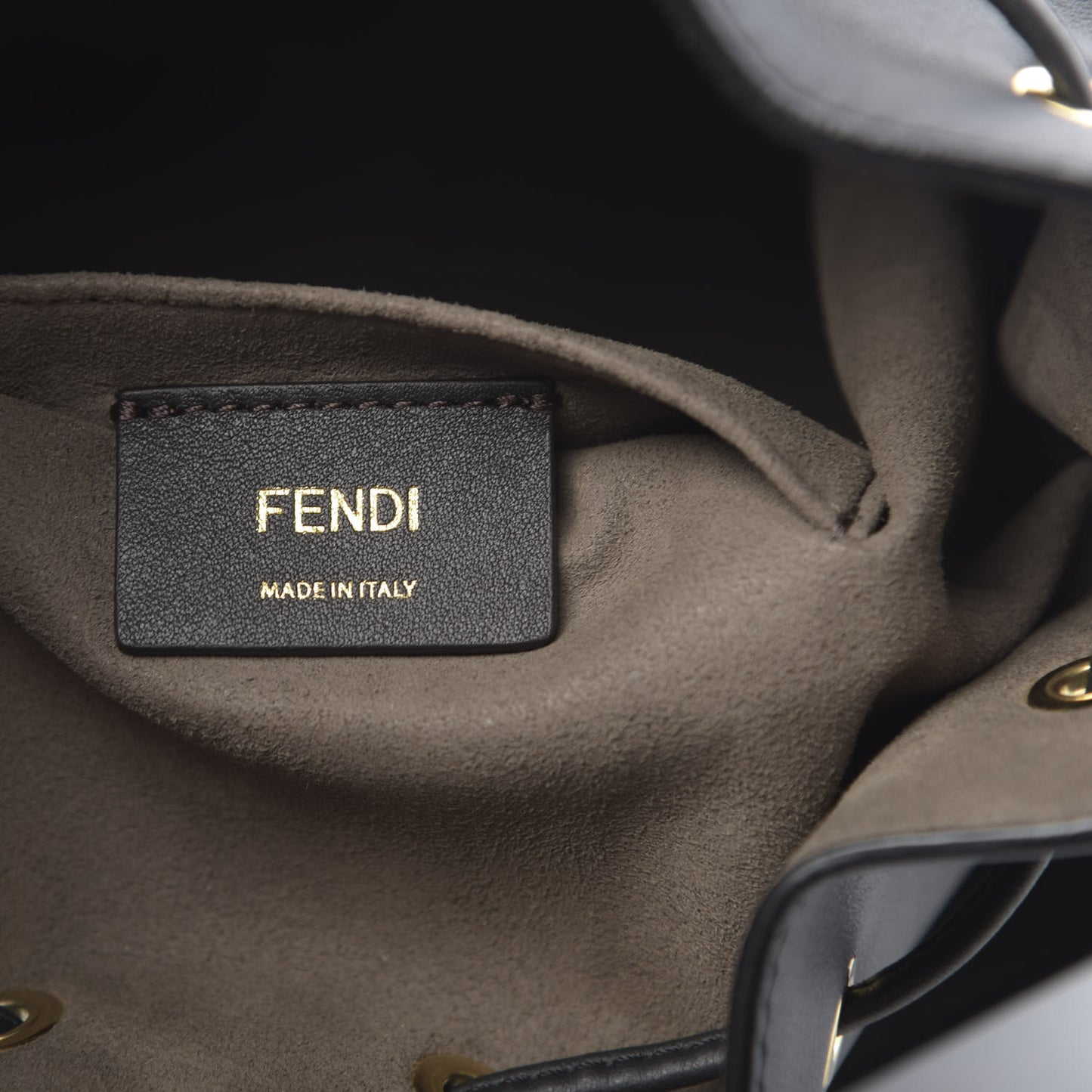 Vitello Grace Matte F is Fendi Grande Mon Tresor Bucket Bag Black