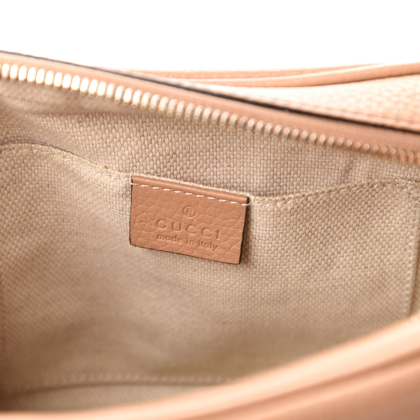 Pebbled Calfskin Small Soho Disco Bag Camelia