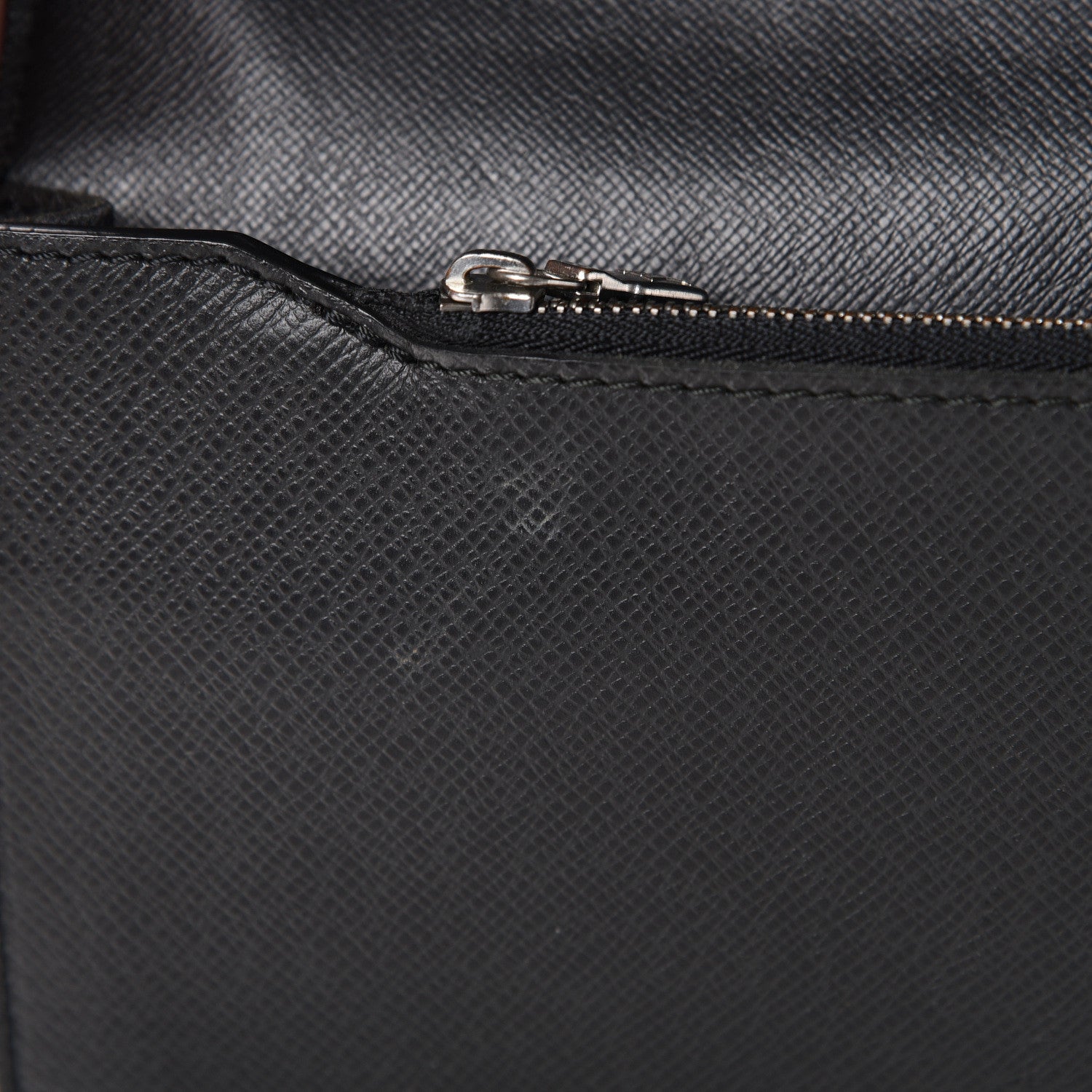 Louis Vuitton Taiga Minuto Briefcase Ardoise 9 of 16
