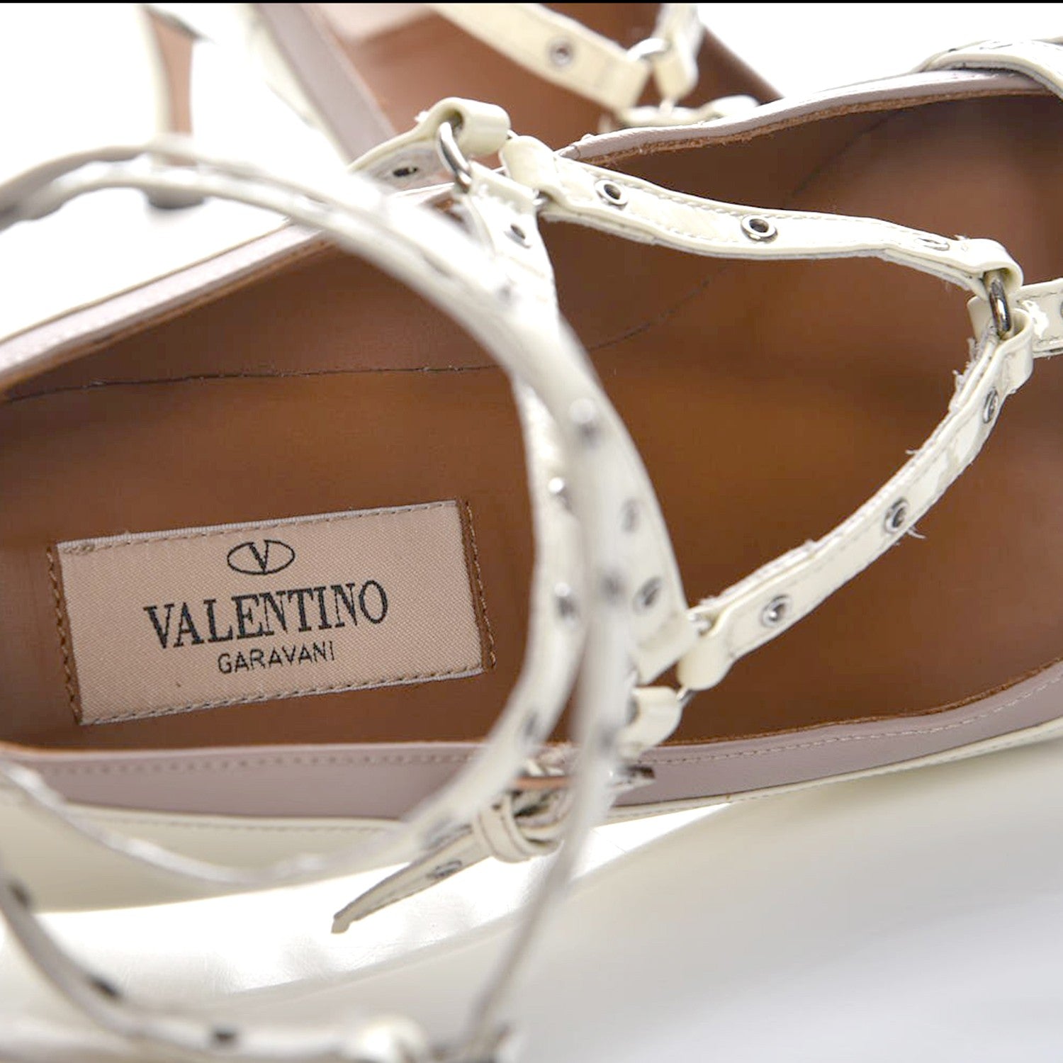 Valentino Garavani Patent Love Latch 50mm Pumps 36 Light Ivory Poudre 8 of 9