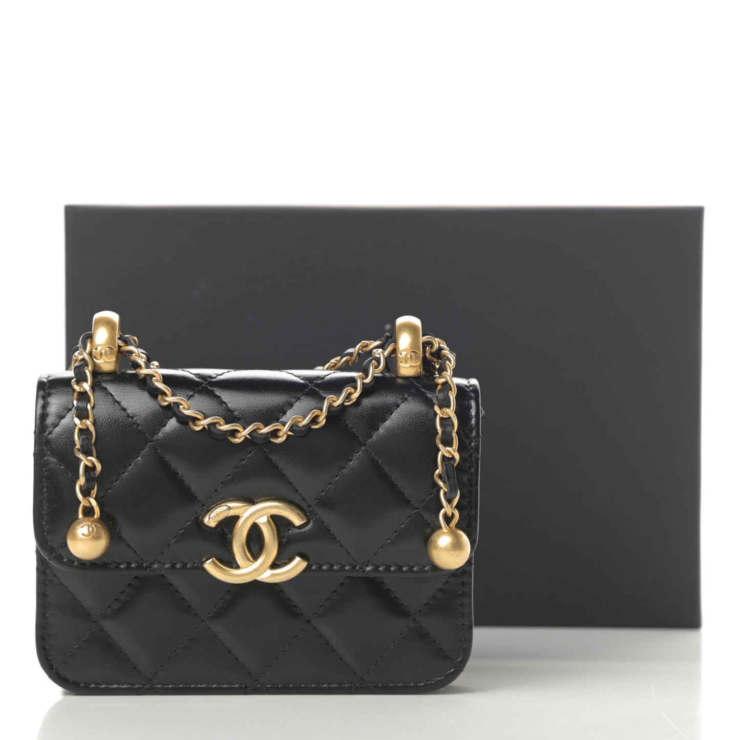 Calfskin Quilted Perfect Fit Coin Purse With Chain Black