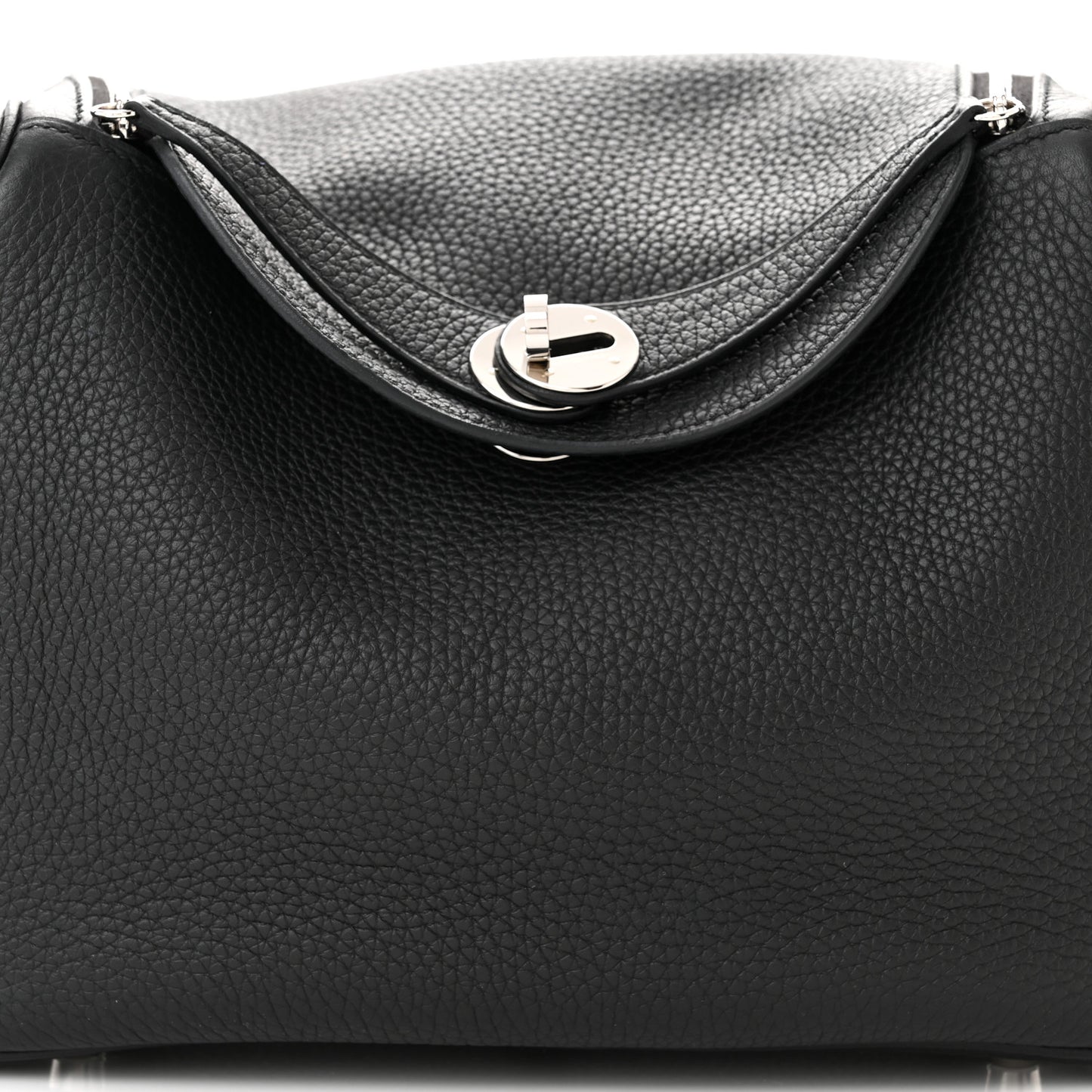 Taurillon Clemence Lindy 26 Black